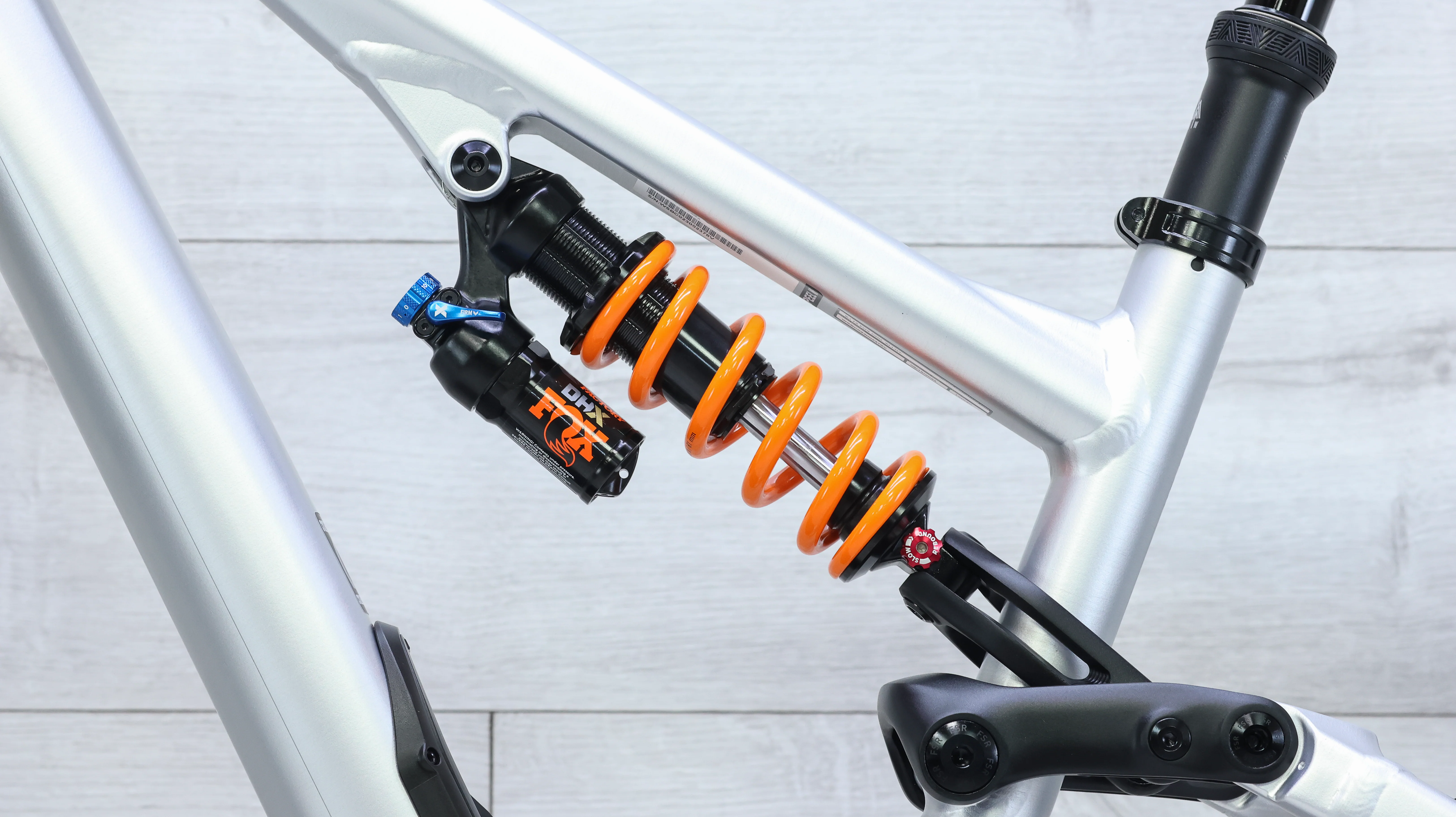 Specialized Stumpjumper 15 Fox Coil Alloy Mountain Bike - 2025, Medium (S3) - Image 11