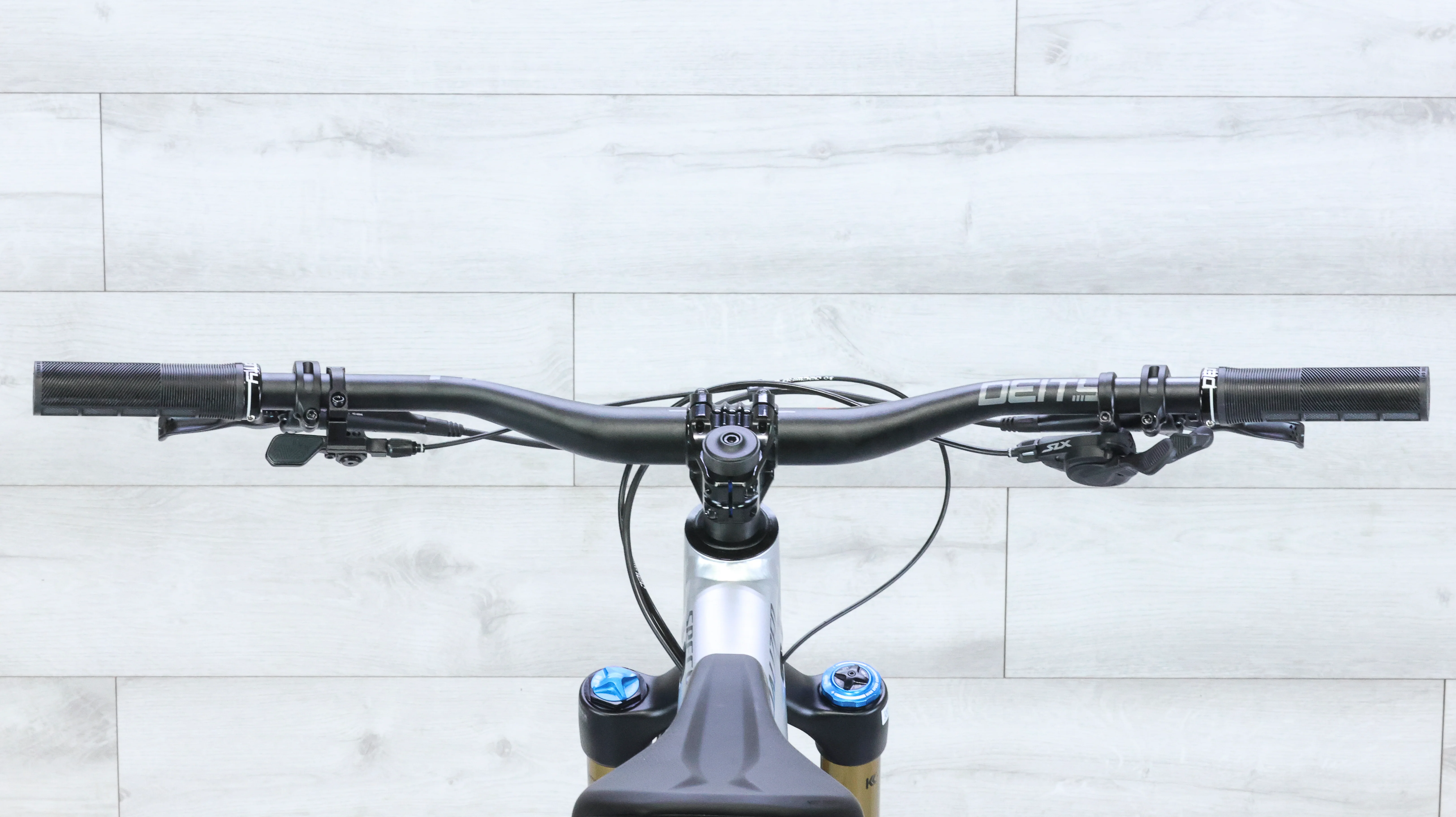 Specialized Stumpjumper 15 Fox Coil Alloy Mountain Bike - 2025, Medium (S3) - Image 13