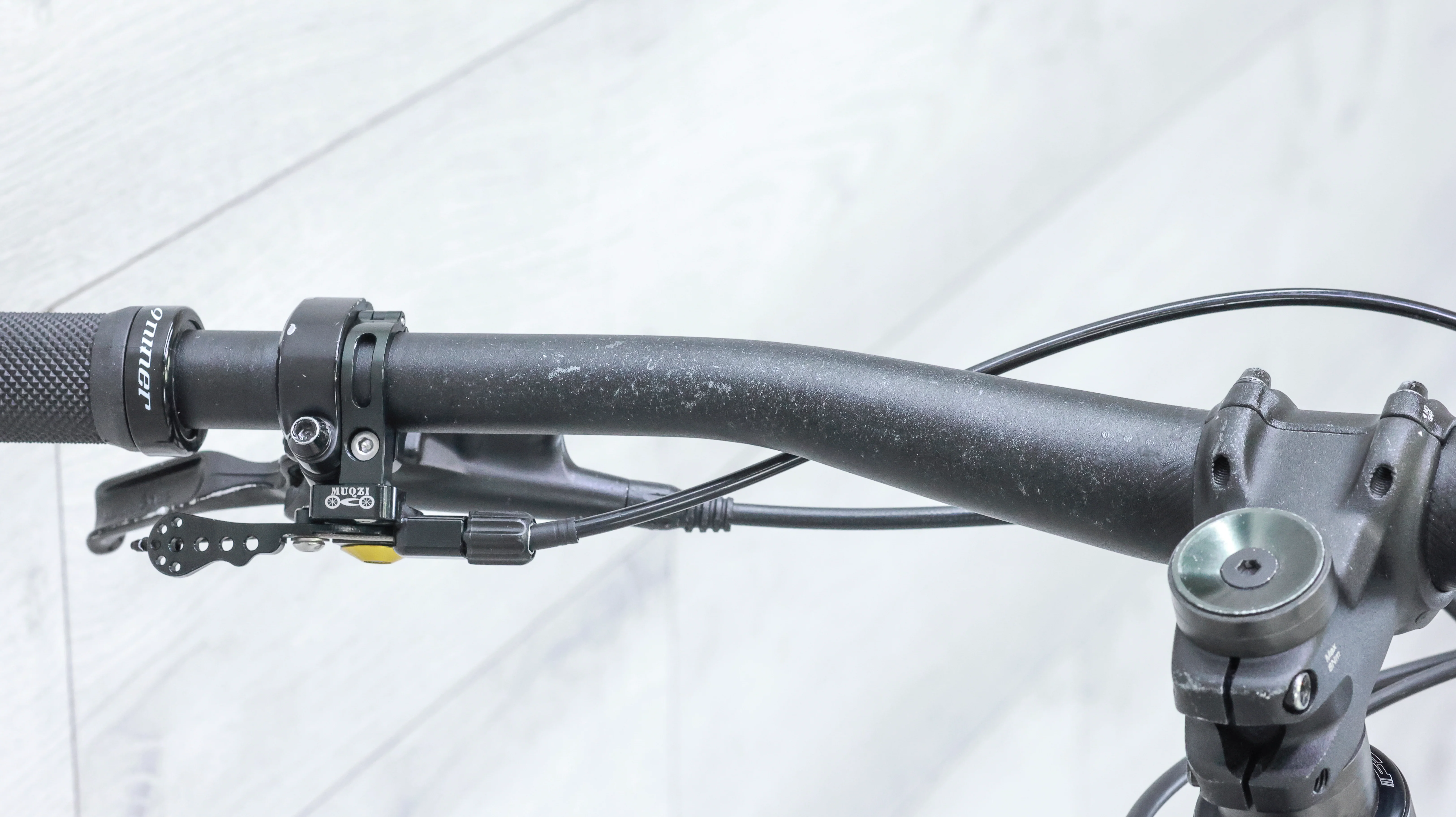 Specialized Stumpjumper Alloy Mountain Bike - 2022, Medium (S3) - Image 18