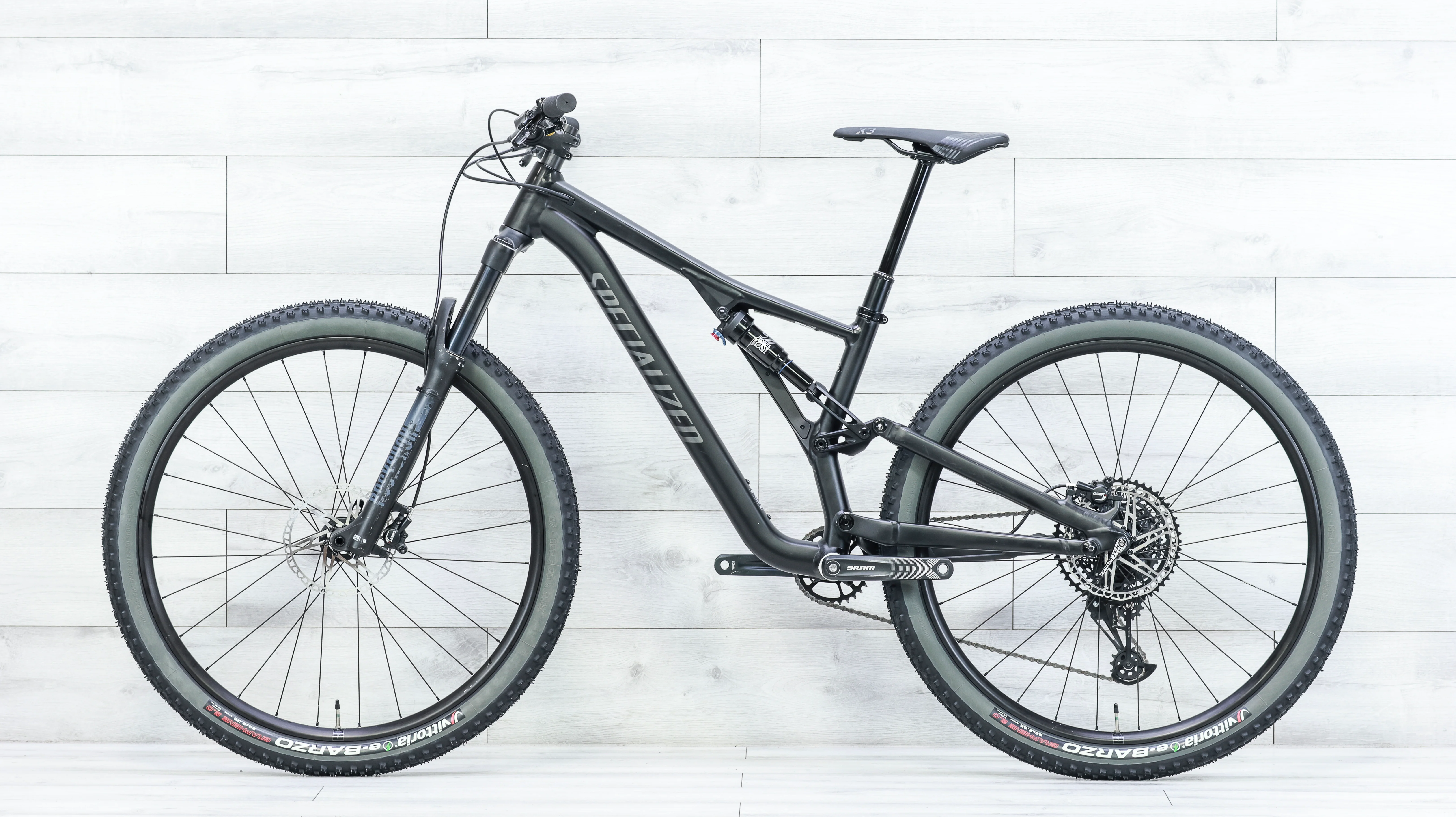 Specialized Stumpjumper Alloy Mountain Bike - 2022, Medium (S3) - Image 2