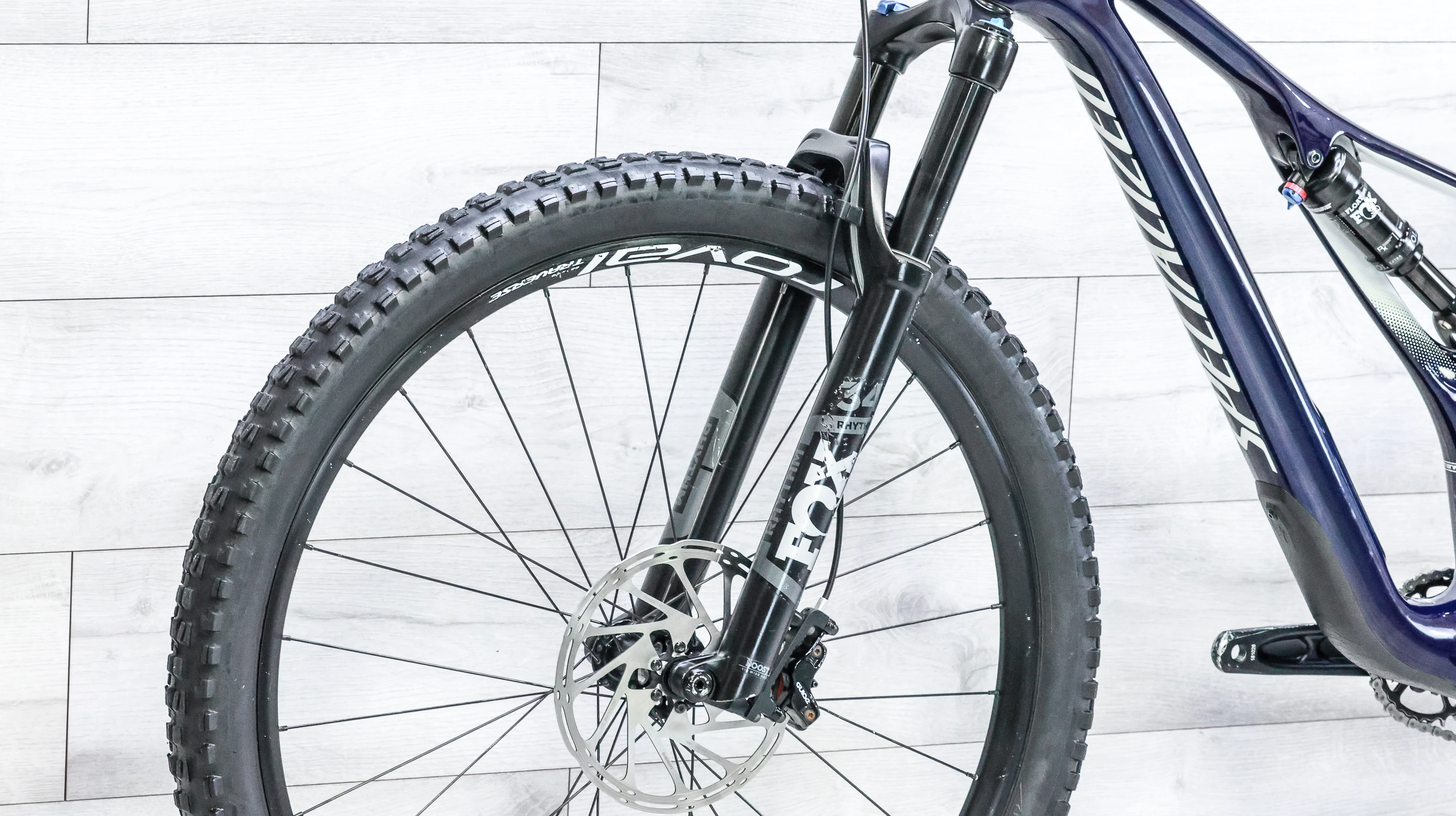 Specialized Stumpjumper Comp Carbon Mountain Bike - 2019, Medium - Image 9