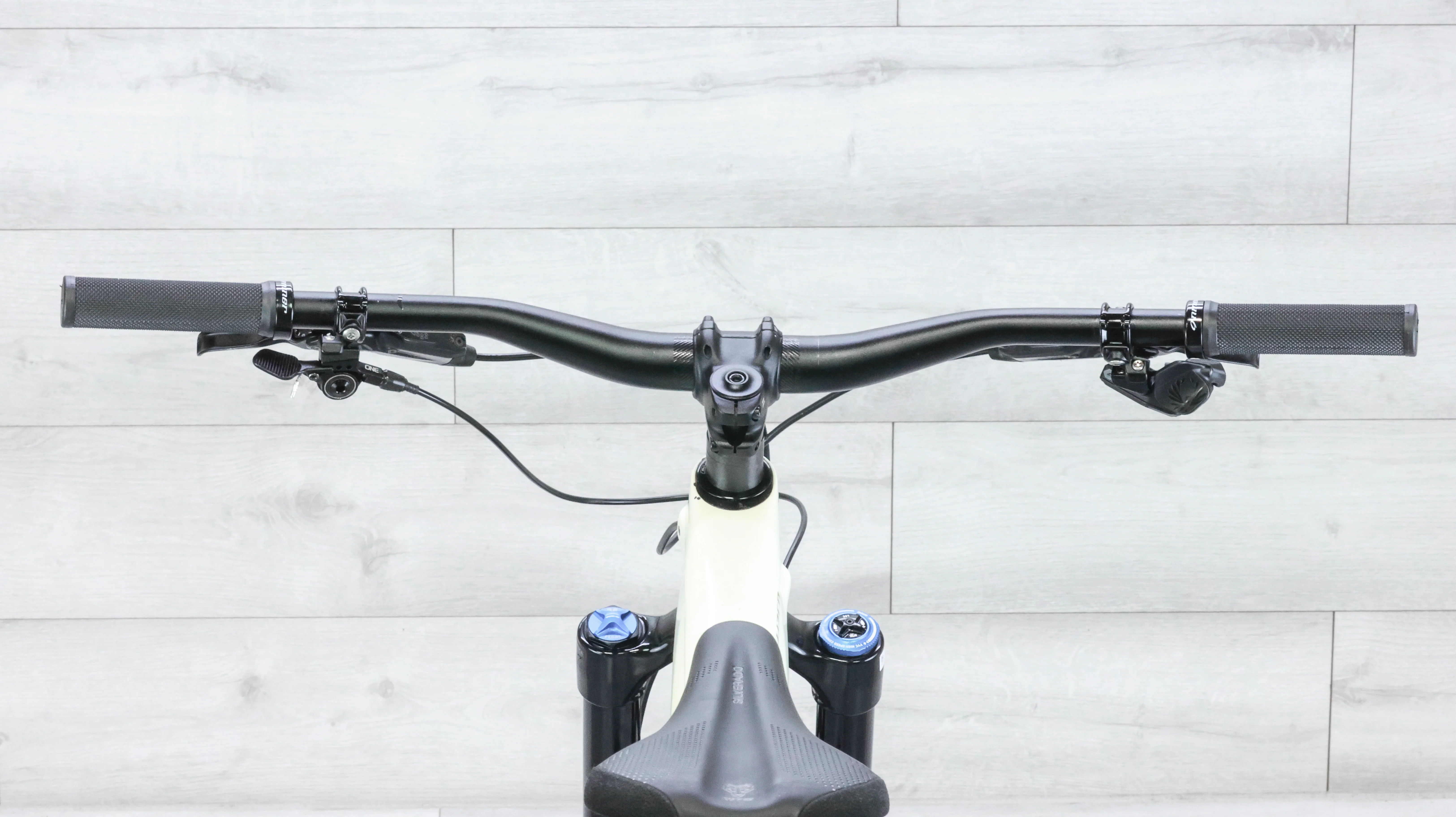 Specialized Stumpjumper EVO Expert Mountain Bike - 2023, Medium (S3) - Image 13