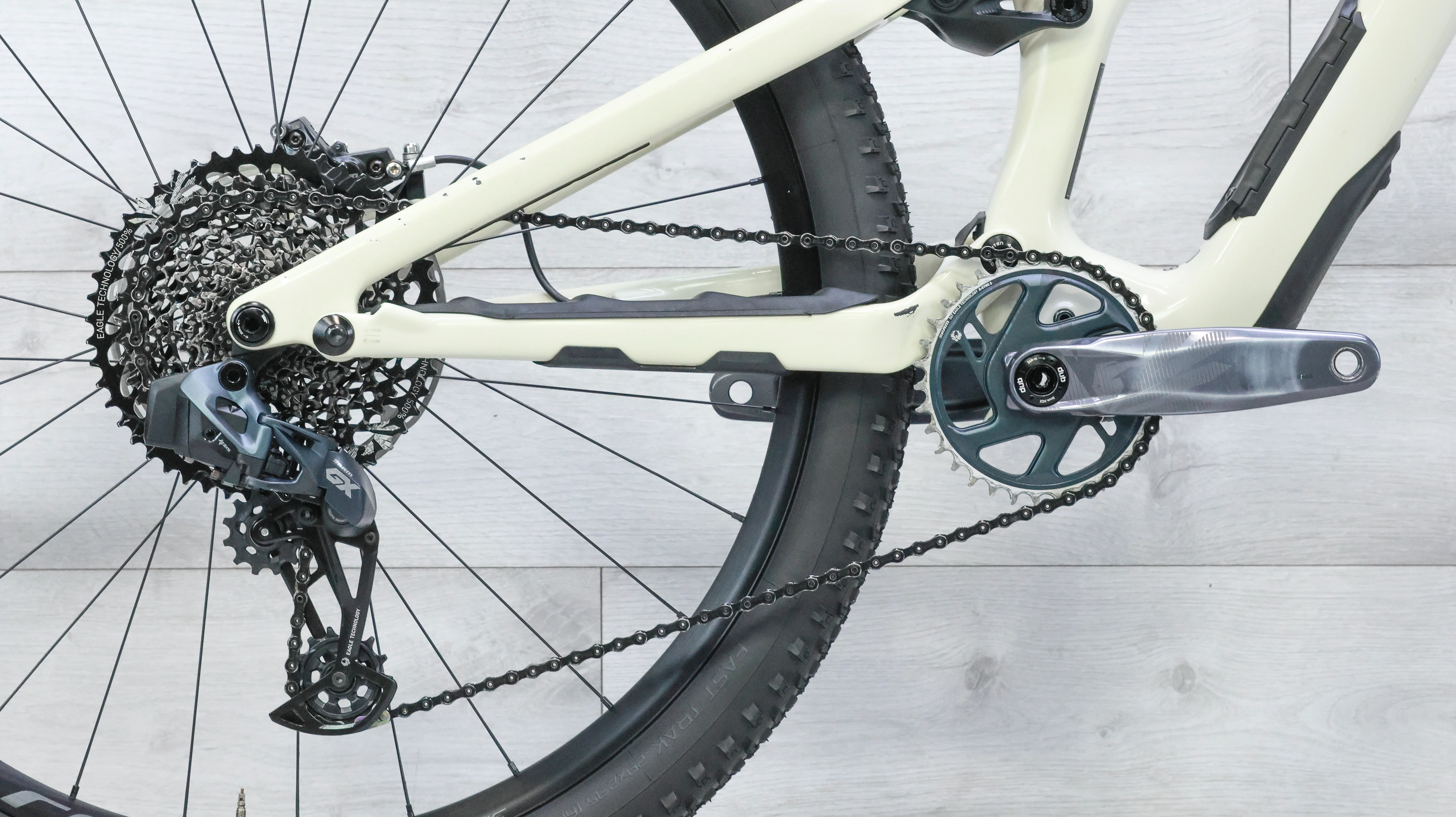 Specialized Stumpjumper EVO Expert Mountain Bike - 2023, Medium (S3) - Image 5