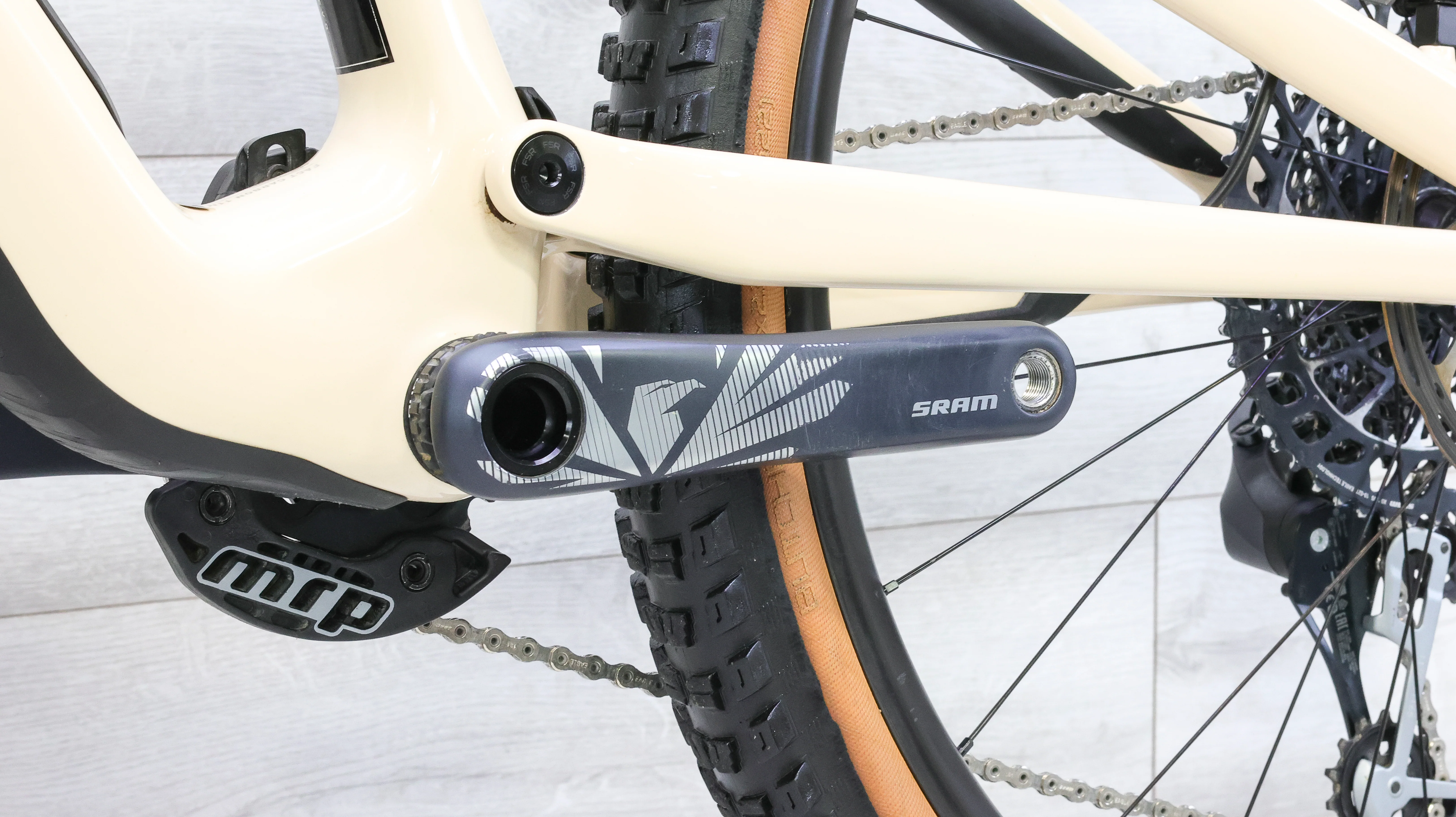 Specialized Stumpjumper EVO Pro Mountain Bike - 2022, Large (S4) - Image 7