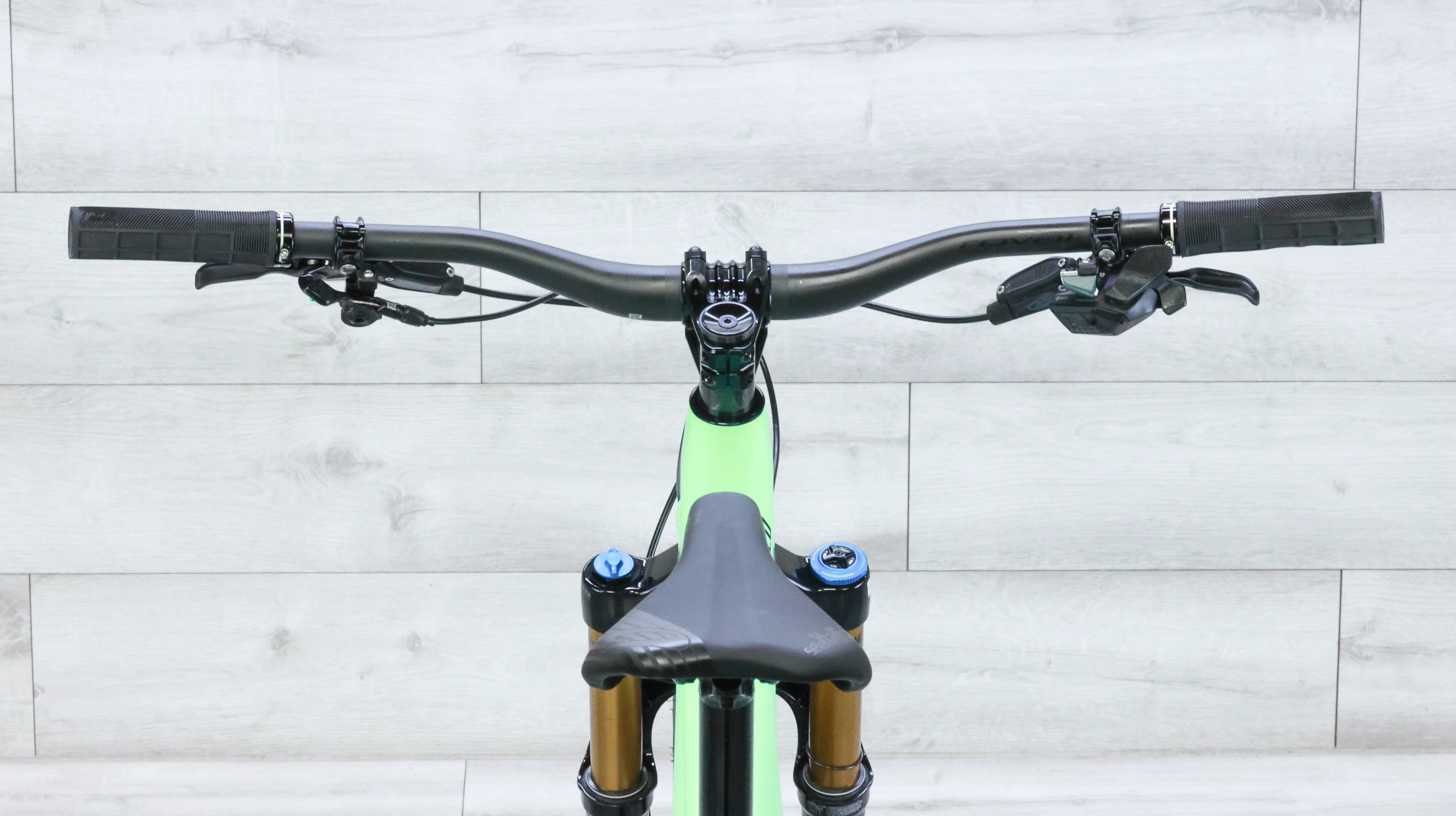 Specialized Stumpjumper Pro Mountain Bike - 2022, Large (S4) - Image 13