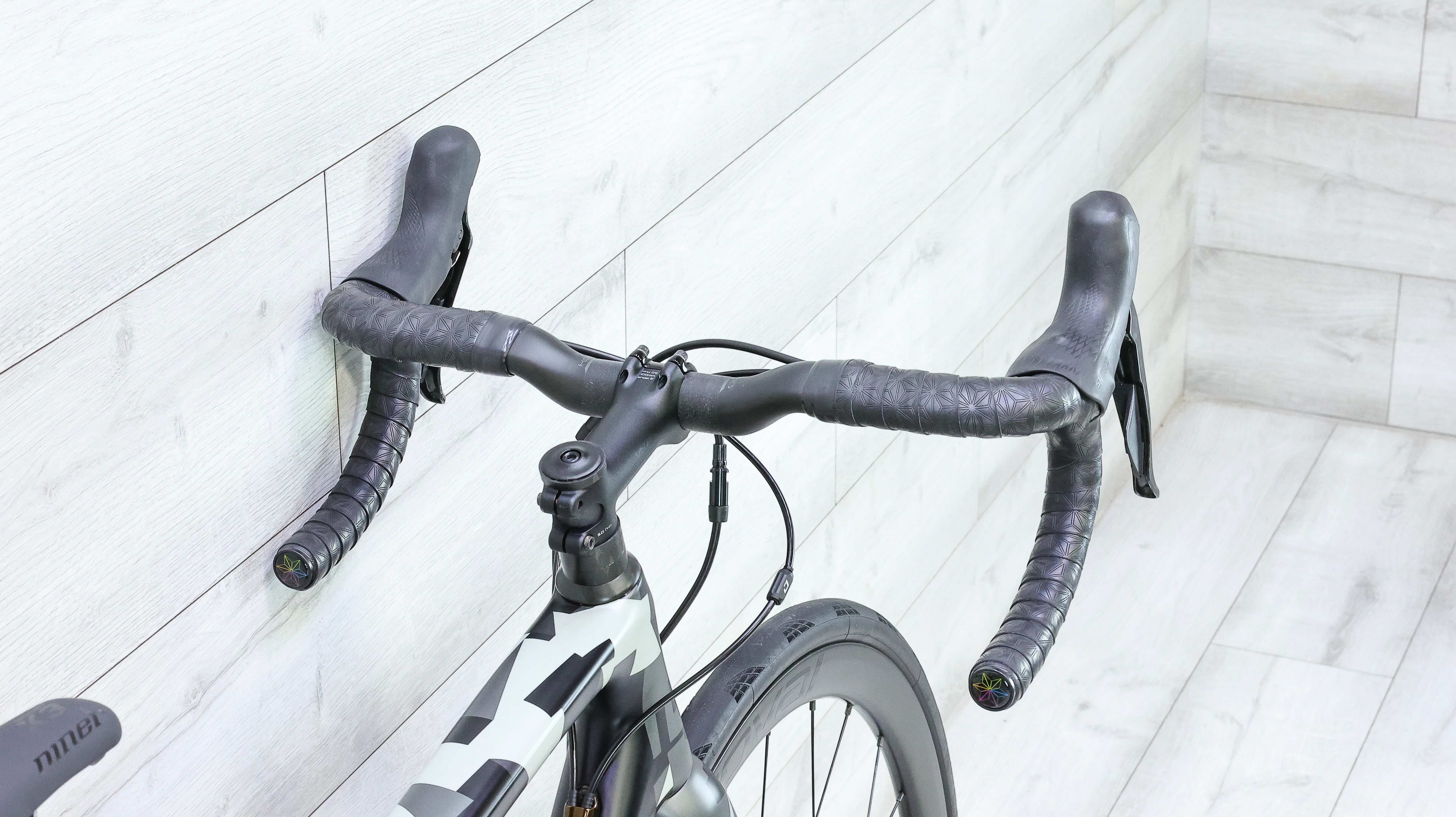 Specialized Tarmac Disc Expert Road Bike - 2019, 54cm - Image 8