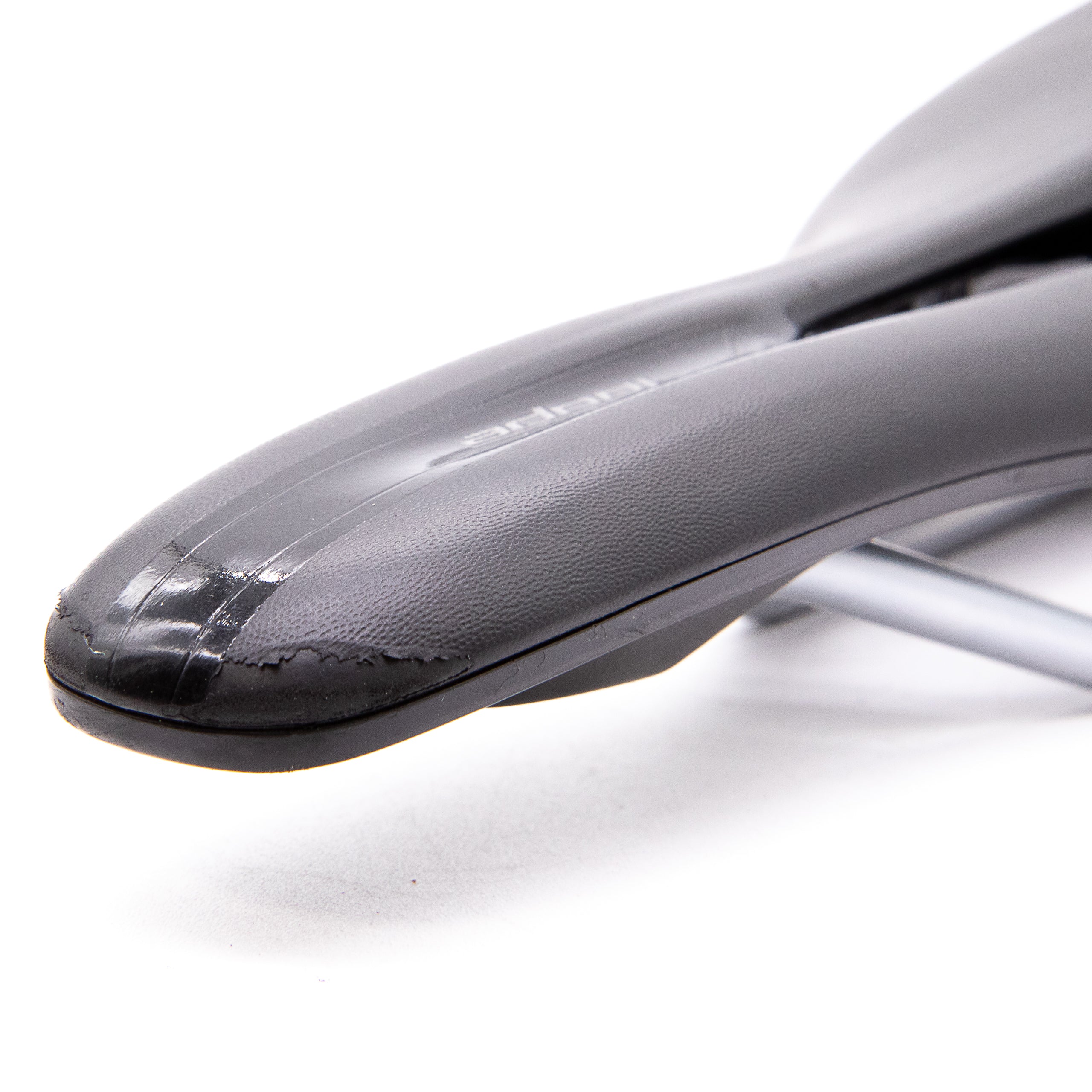 Specialized Toupe Saddle - 143mm - Image 11