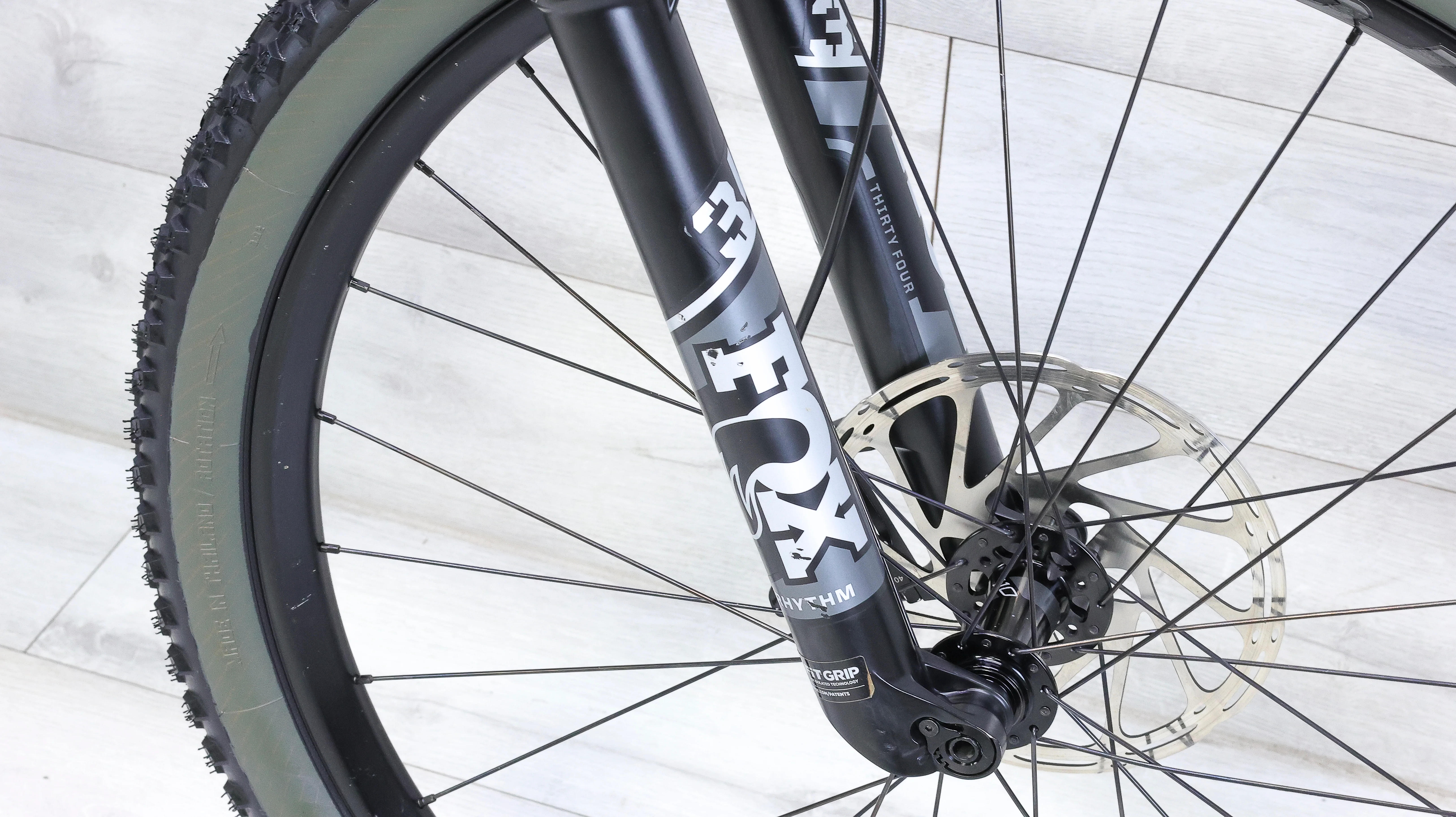 Specialized Turbo Levo SL Comp Mountain E-Bike - 2022, X-Small - Image 14