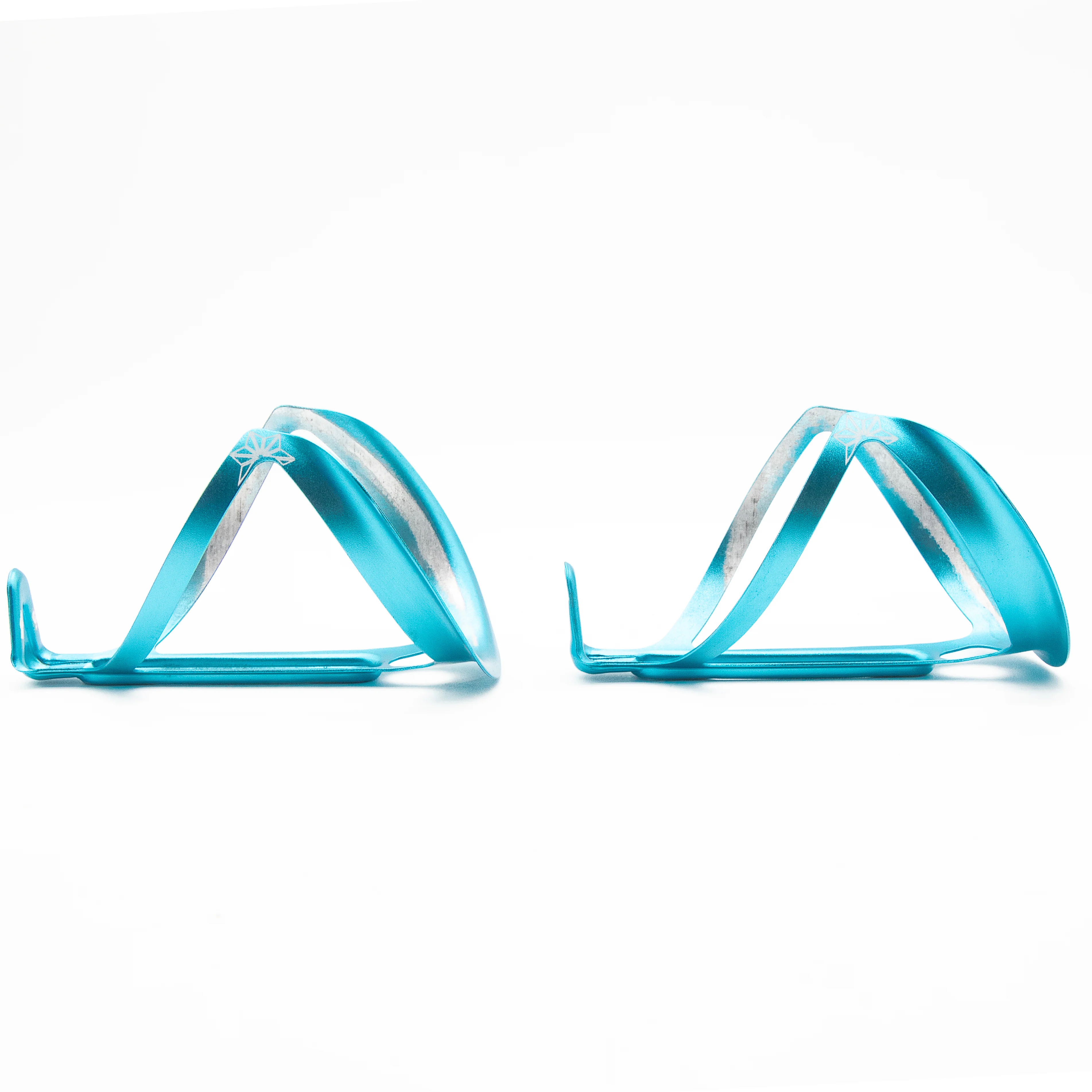 Supacaz Fly Cage Ano Bottle Cages Blue Pair 35g - Image 3
