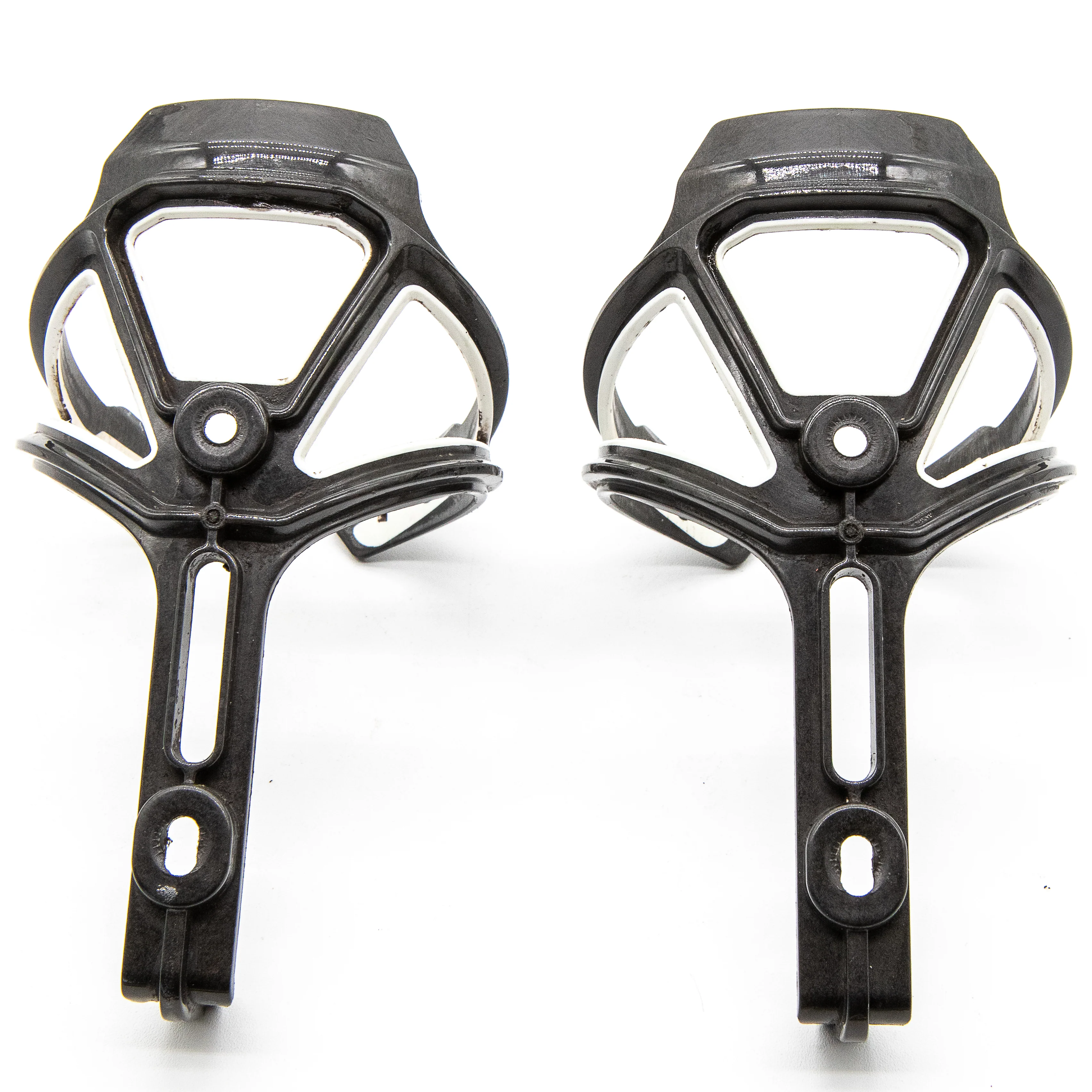 Tacx Ciro White Bottle Cages Pair 60g - Image 3
