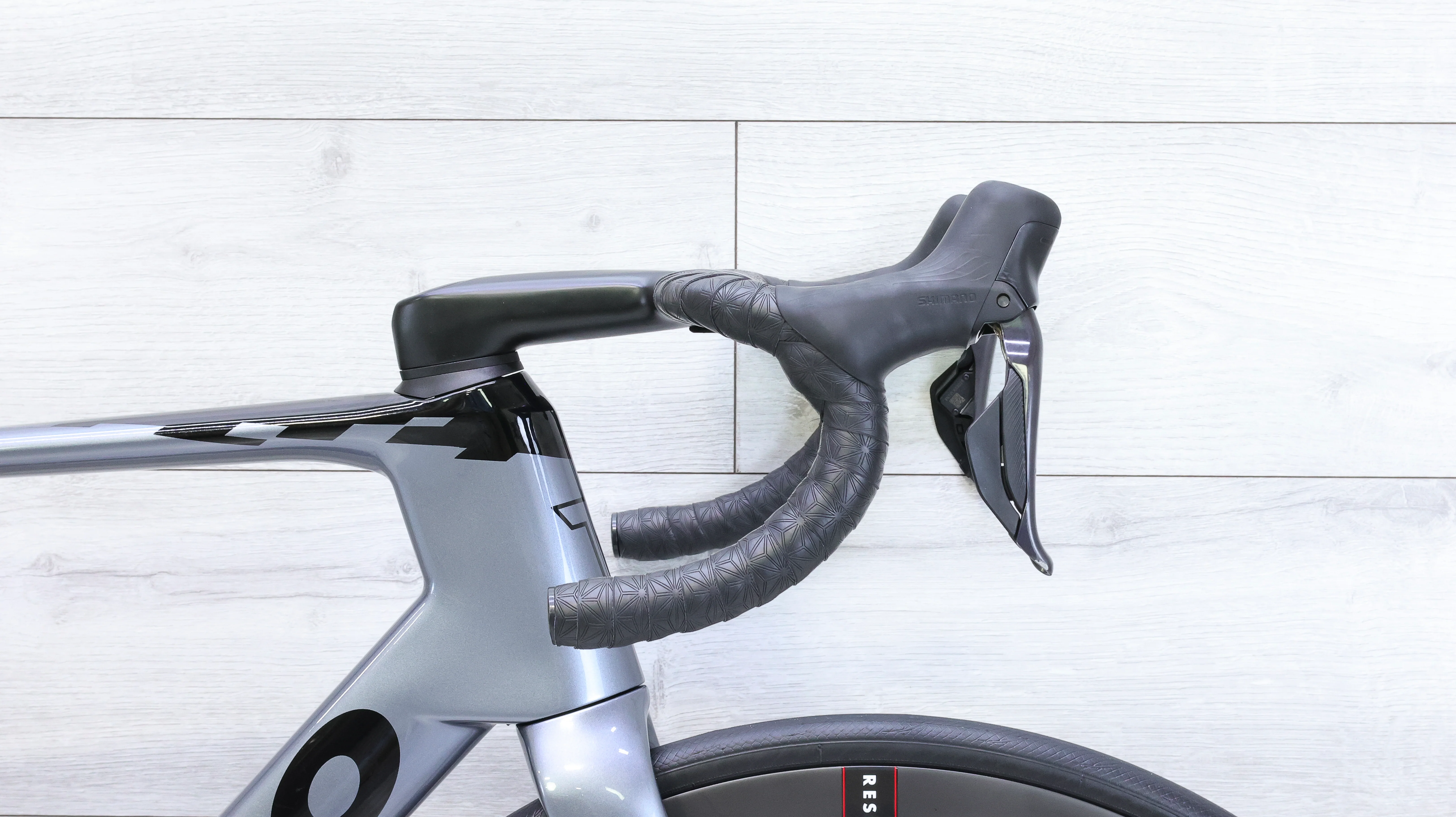 Tavelo Arow Race Polestar Ultegra Di2 Road Bike - 2024, X-Large - Image 9