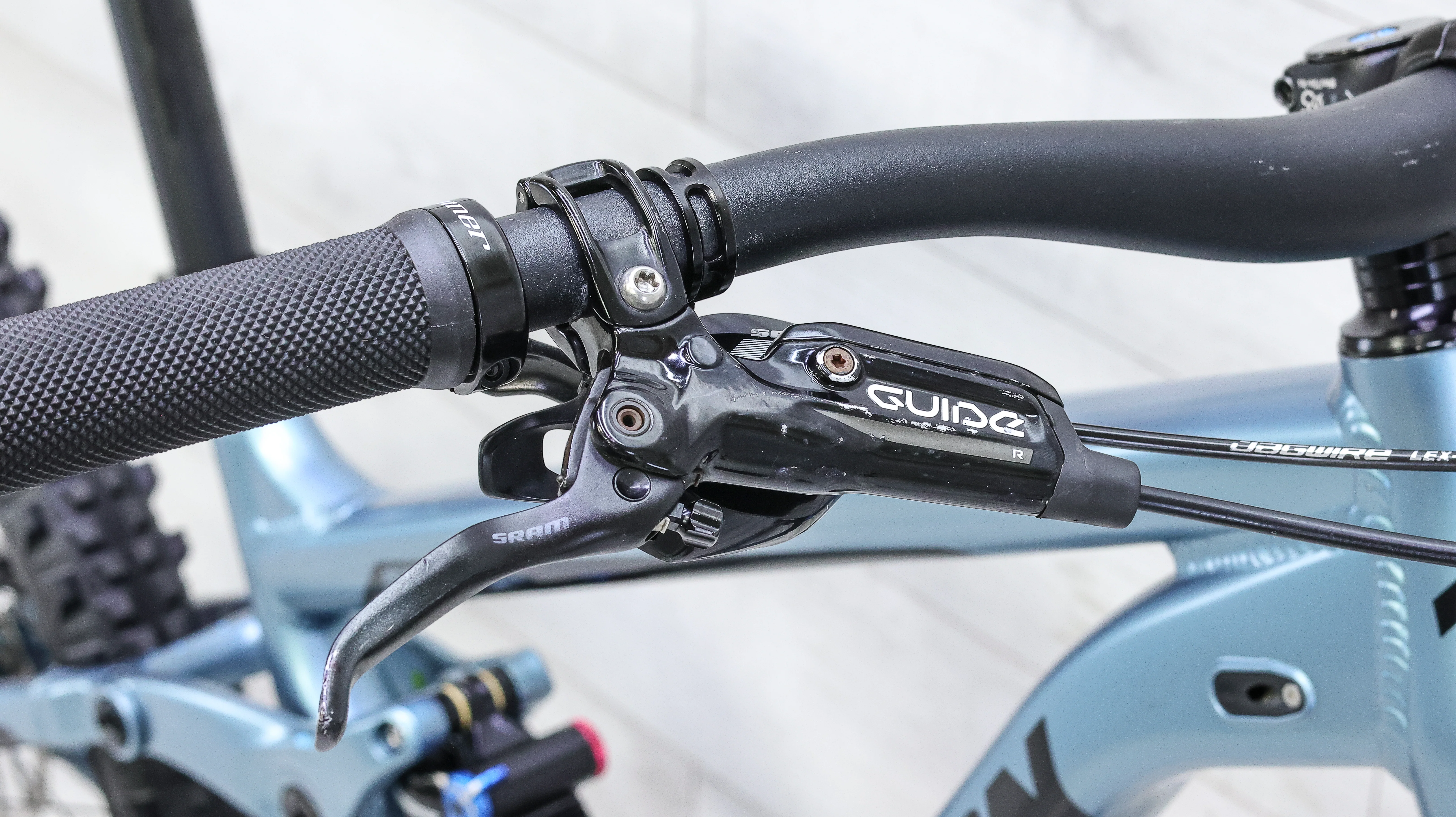 Transition Scout Alloy Complete GX Mountain Bike - 2019, Medium - Image 15
