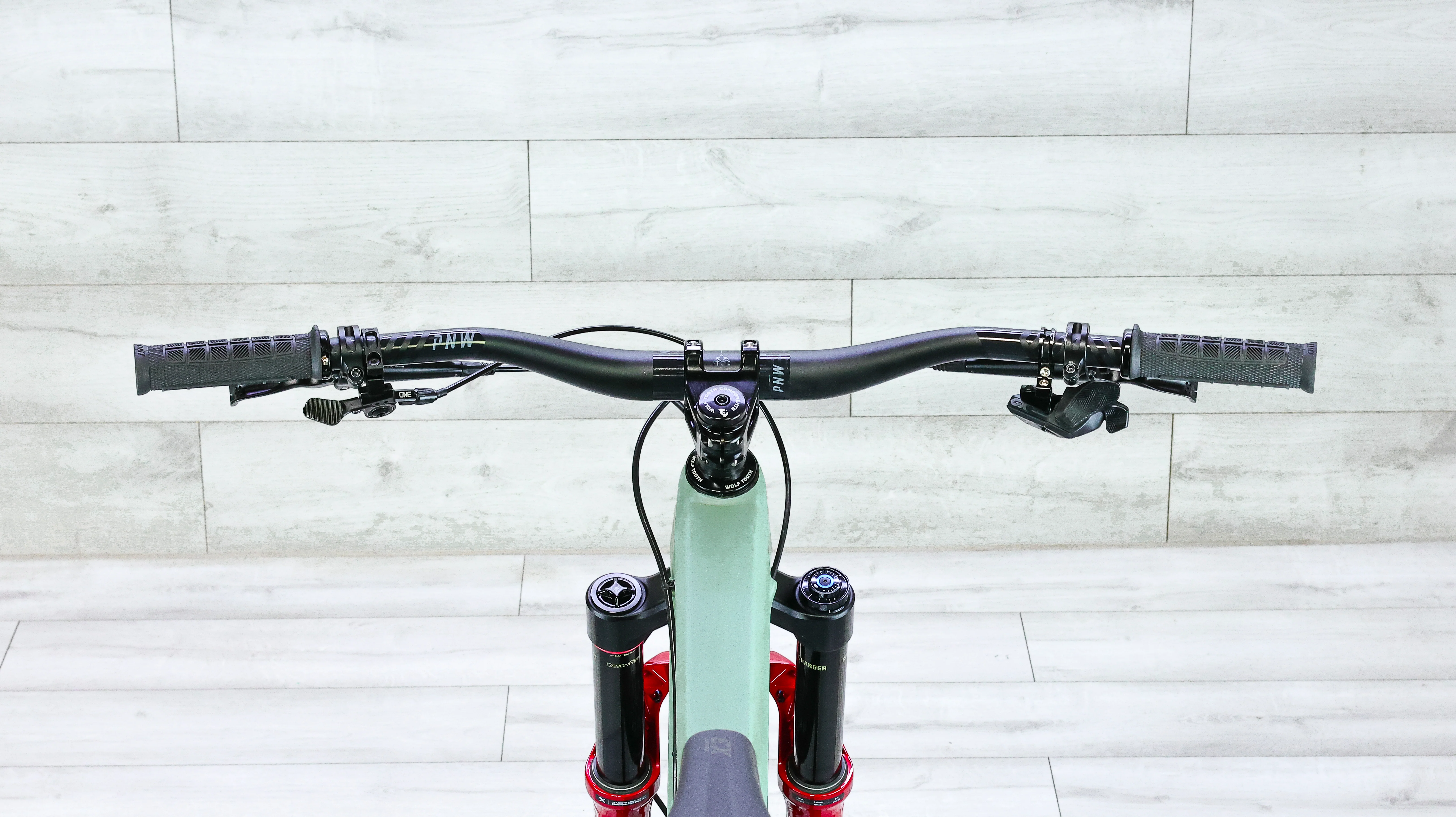 Transition Sentinel Carbon GX AXS Mountain Bike - 2024, Medium - Image 13