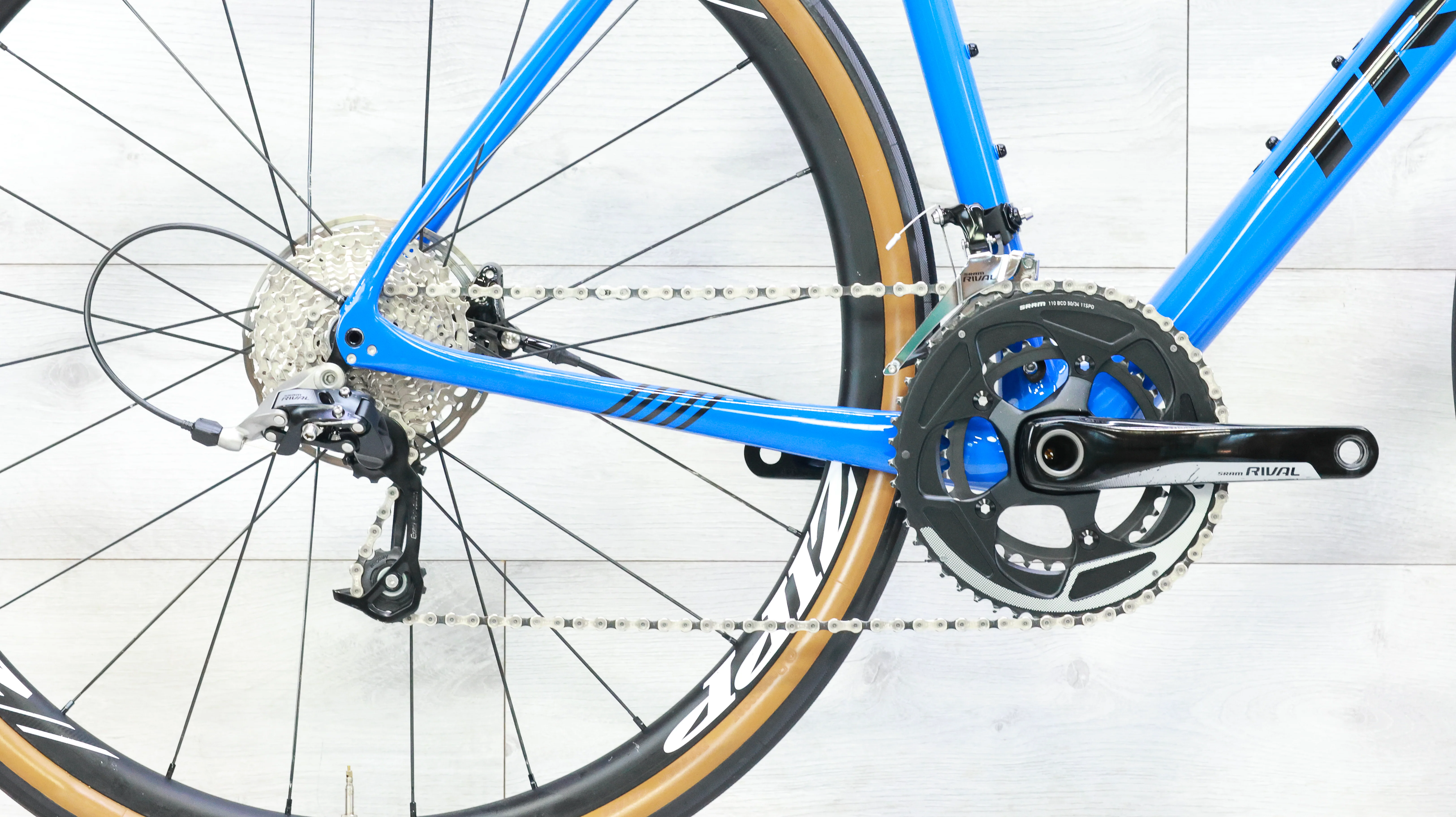 Trek Boone 5 Disc Cyclocross Bike - 2020, 54cm - Image 5