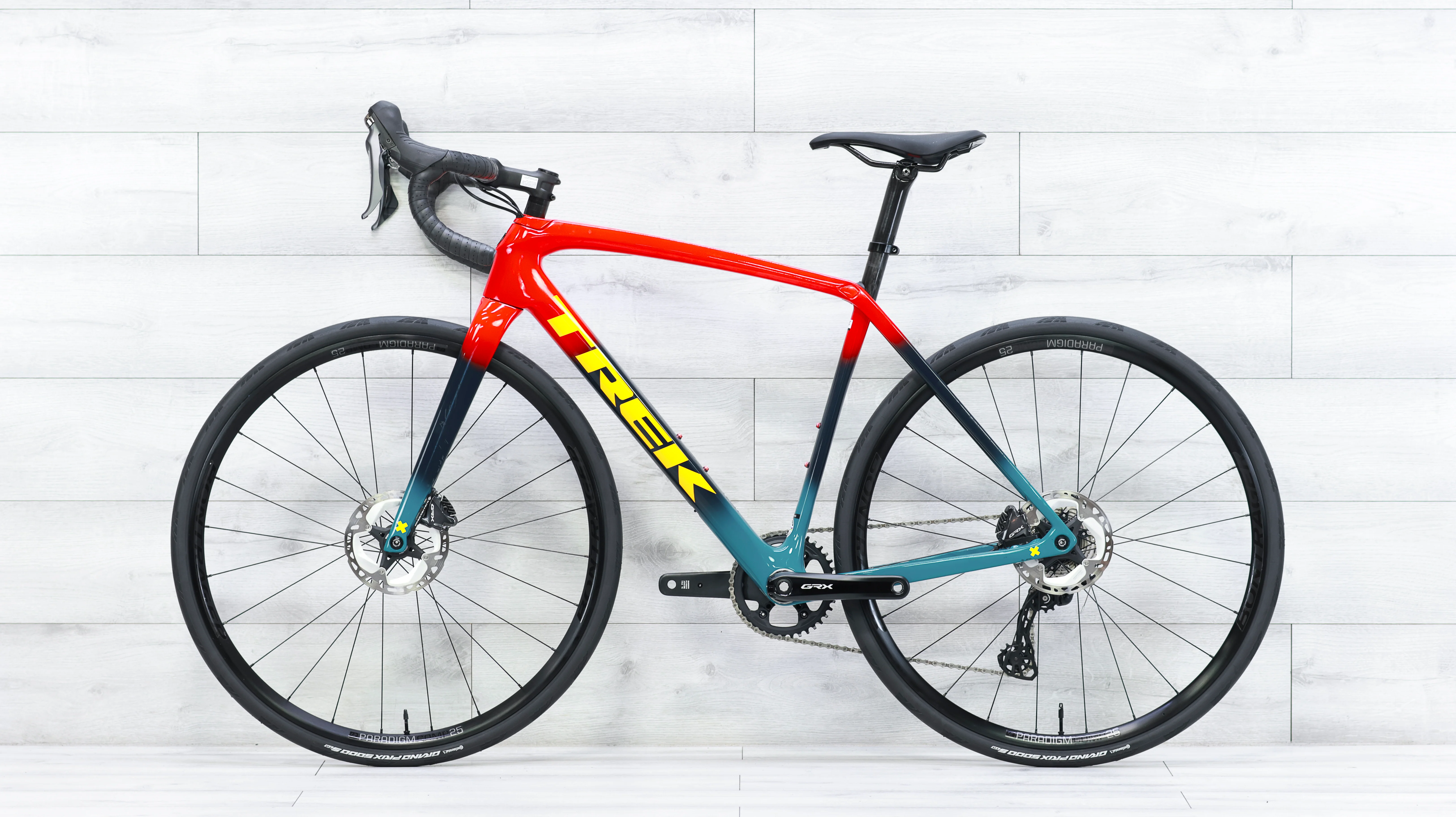 Trek Boone 6 Disc Cyclocross Bike - 2022, 54cm - Image 2