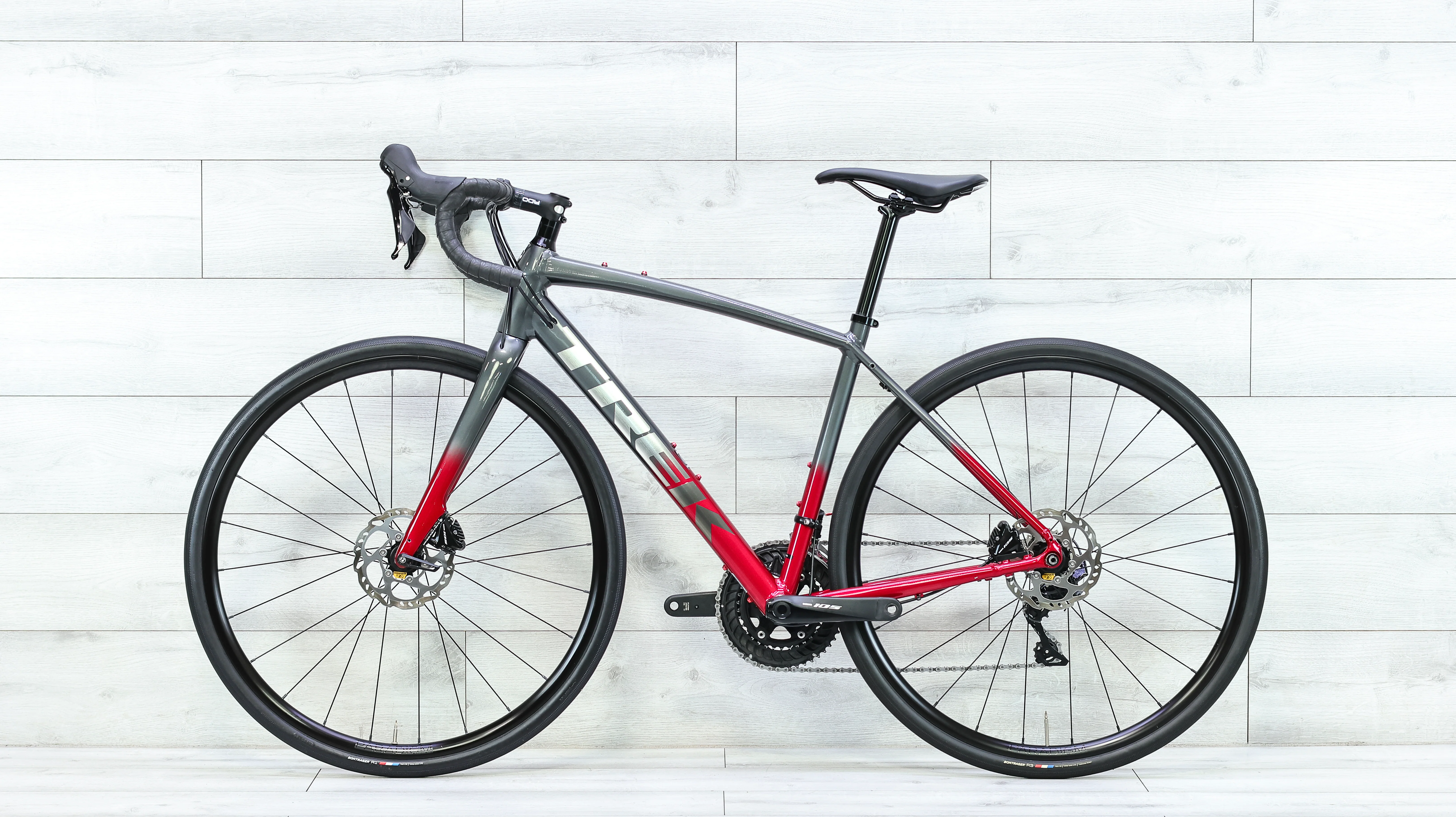 Trek Domane AL 5 Road Bike - 2023, 52cm - Image 2