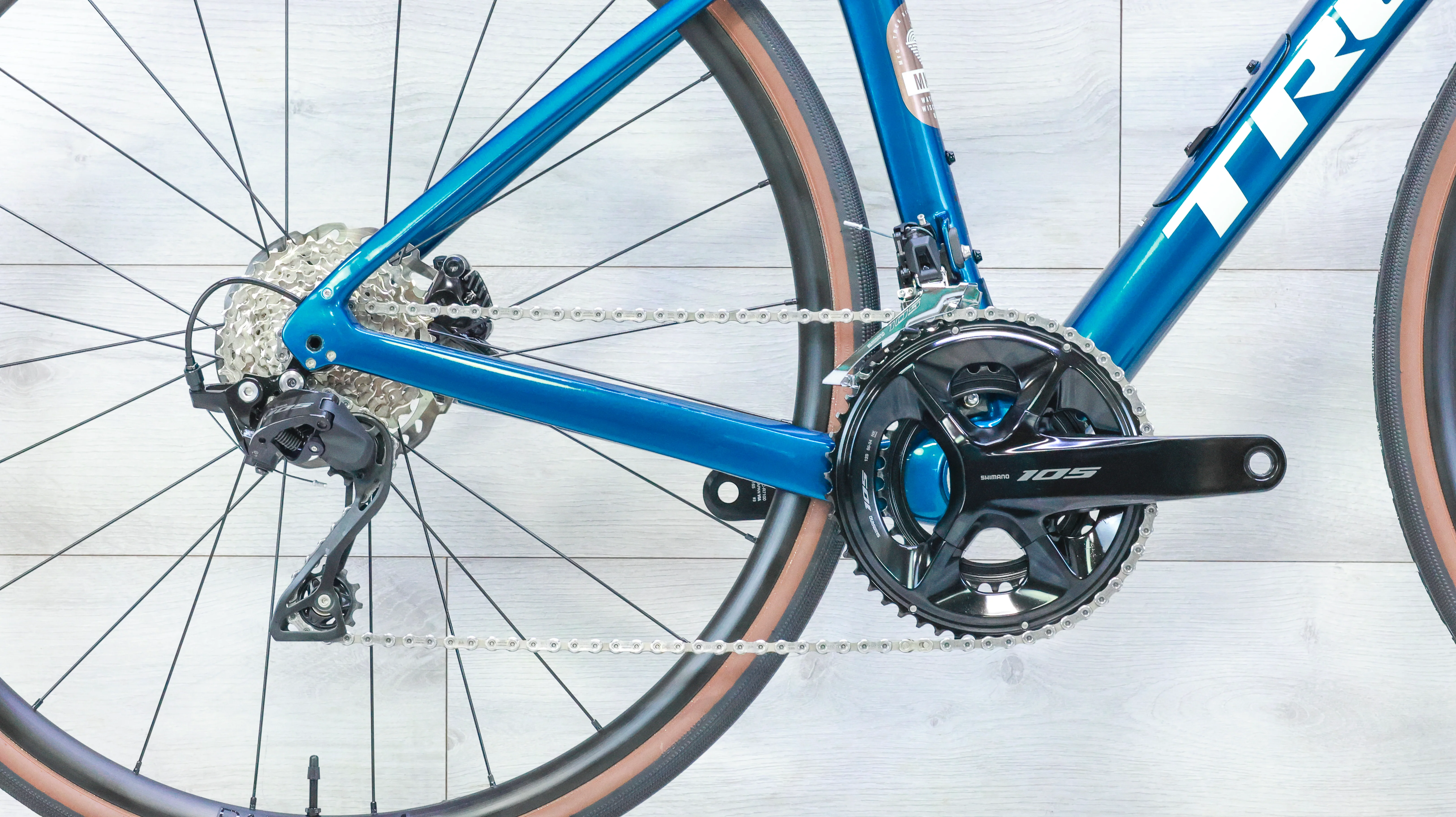 Trek Domane SL 5 Gen 4 Road Bike - 2024, 47cm - Image 5