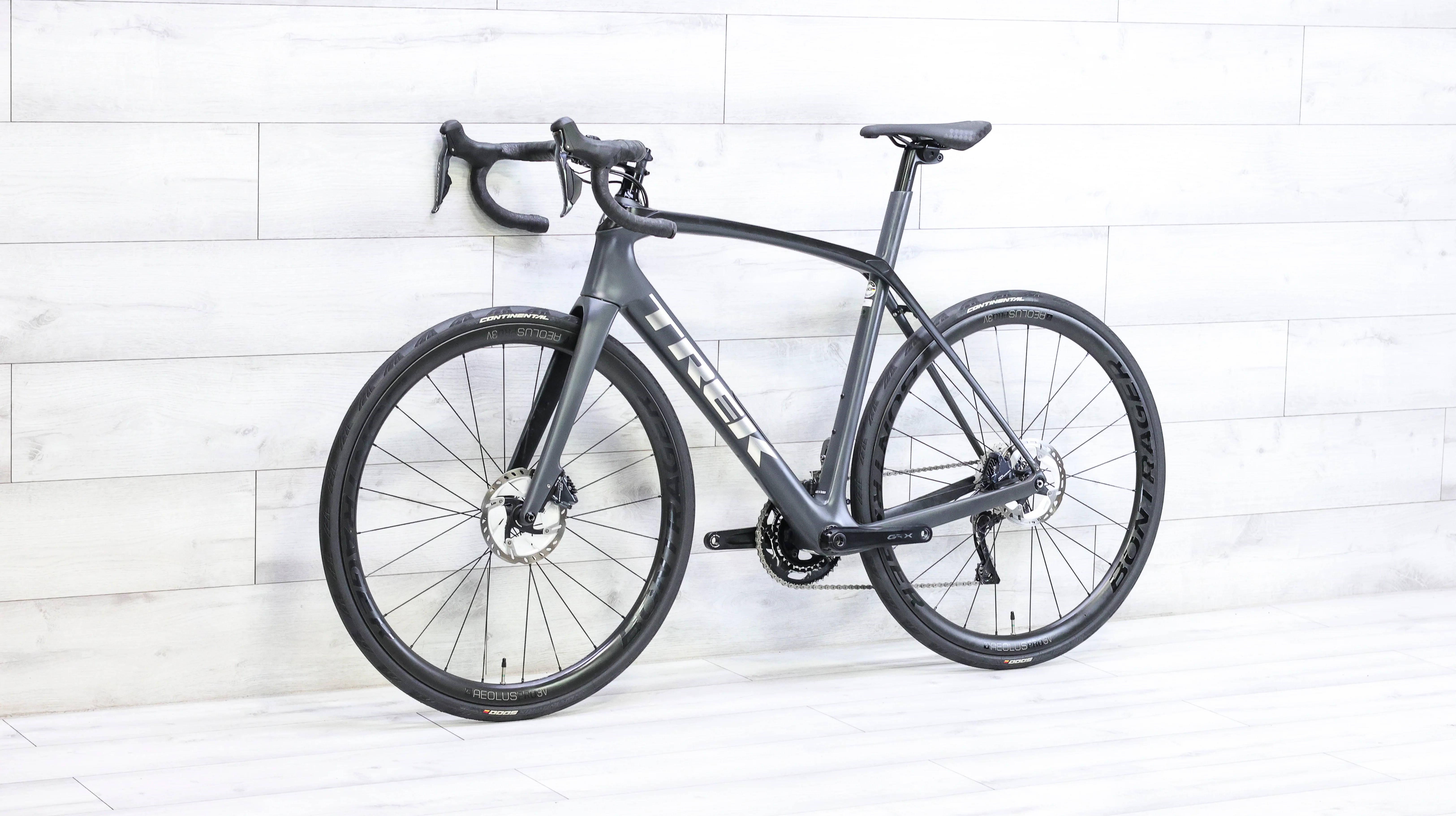Trek Domane SL 7 Road Bike - 2021, 56cm - Image 4