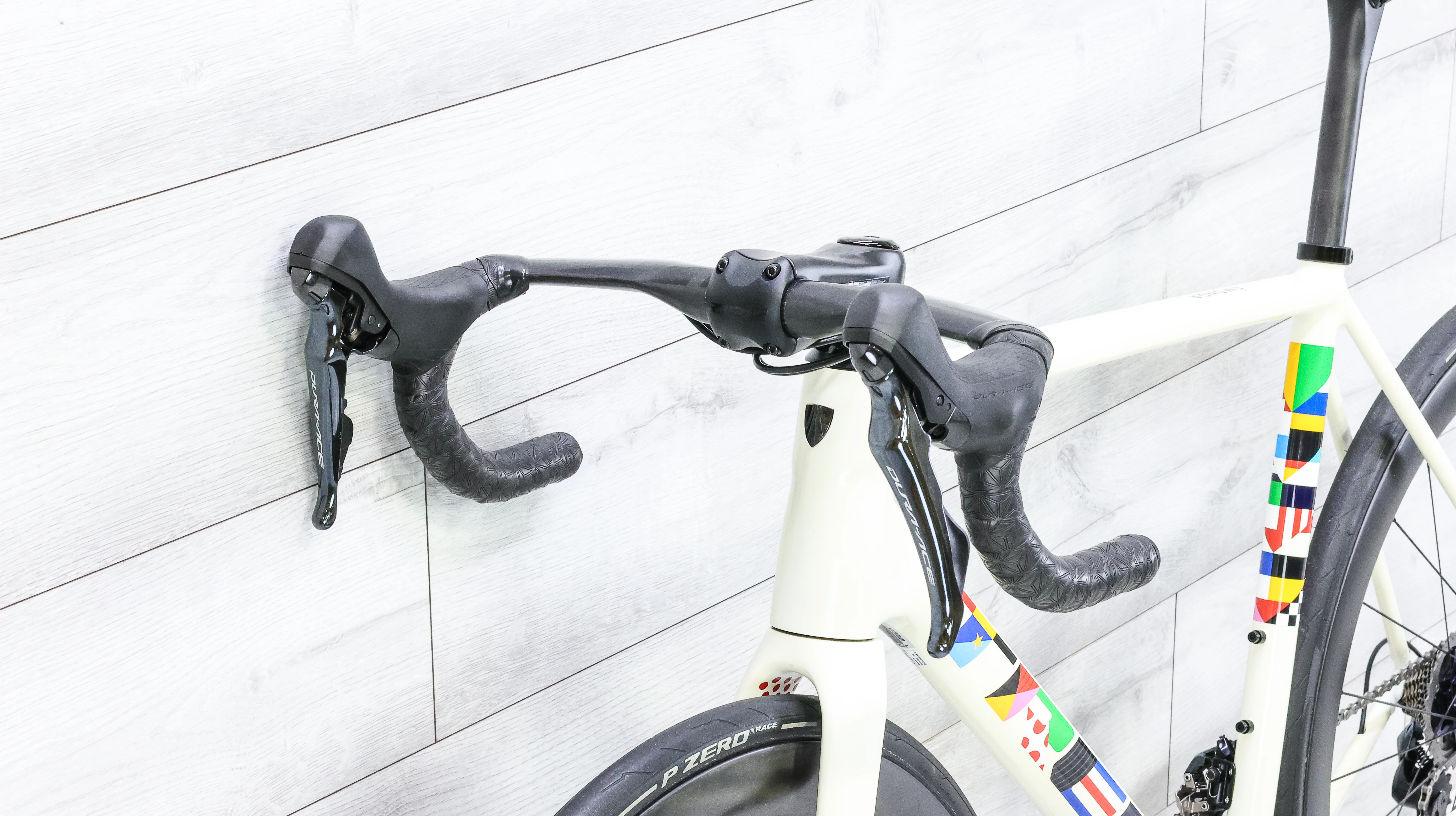 Trek Emonda ALR Disc Dura-Ace Road Bike - 2024, 56cm - Image 11