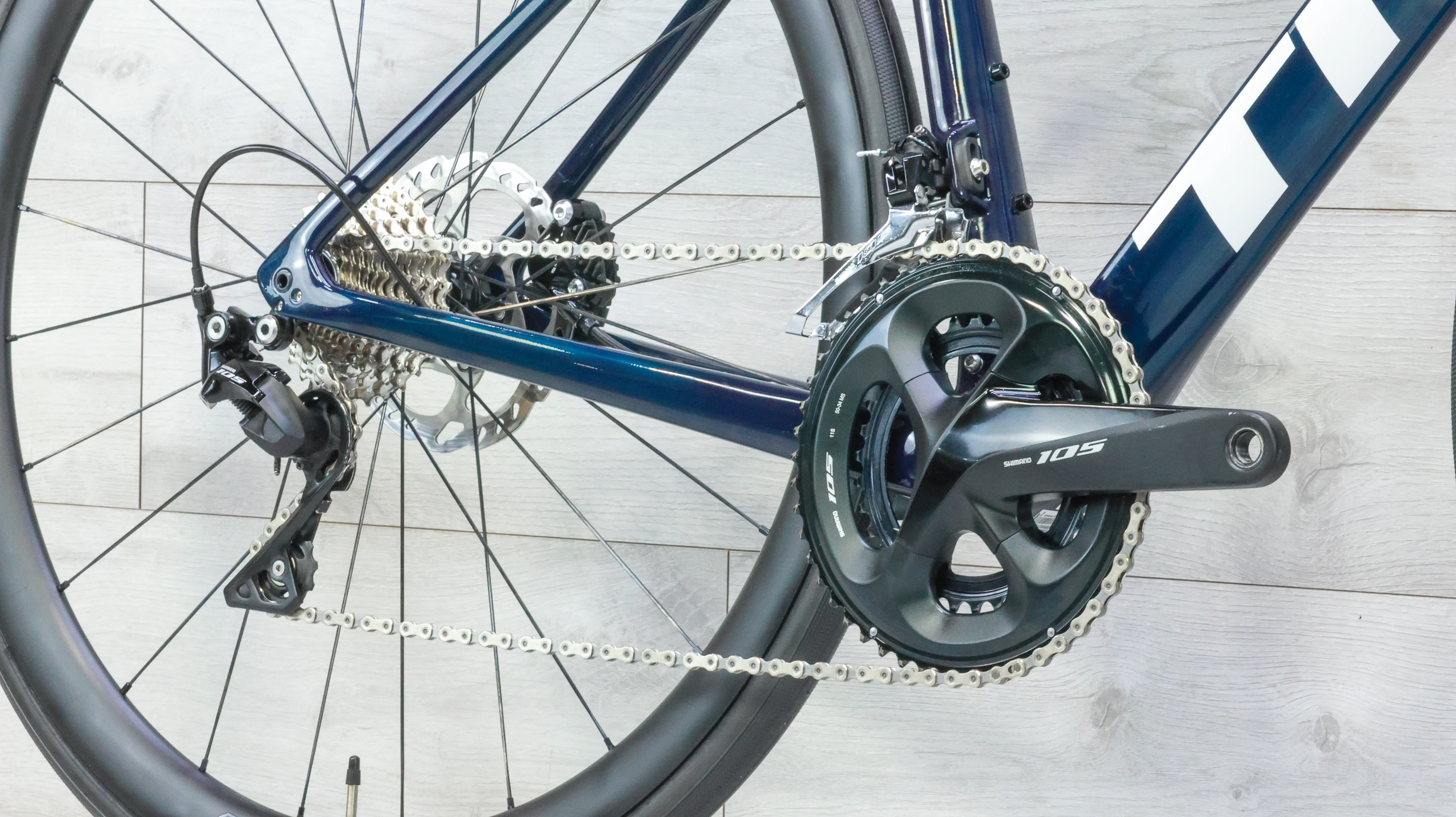Trek Emonda SL 5 Disc Road Bike - 2022, 50cm - Image 5
