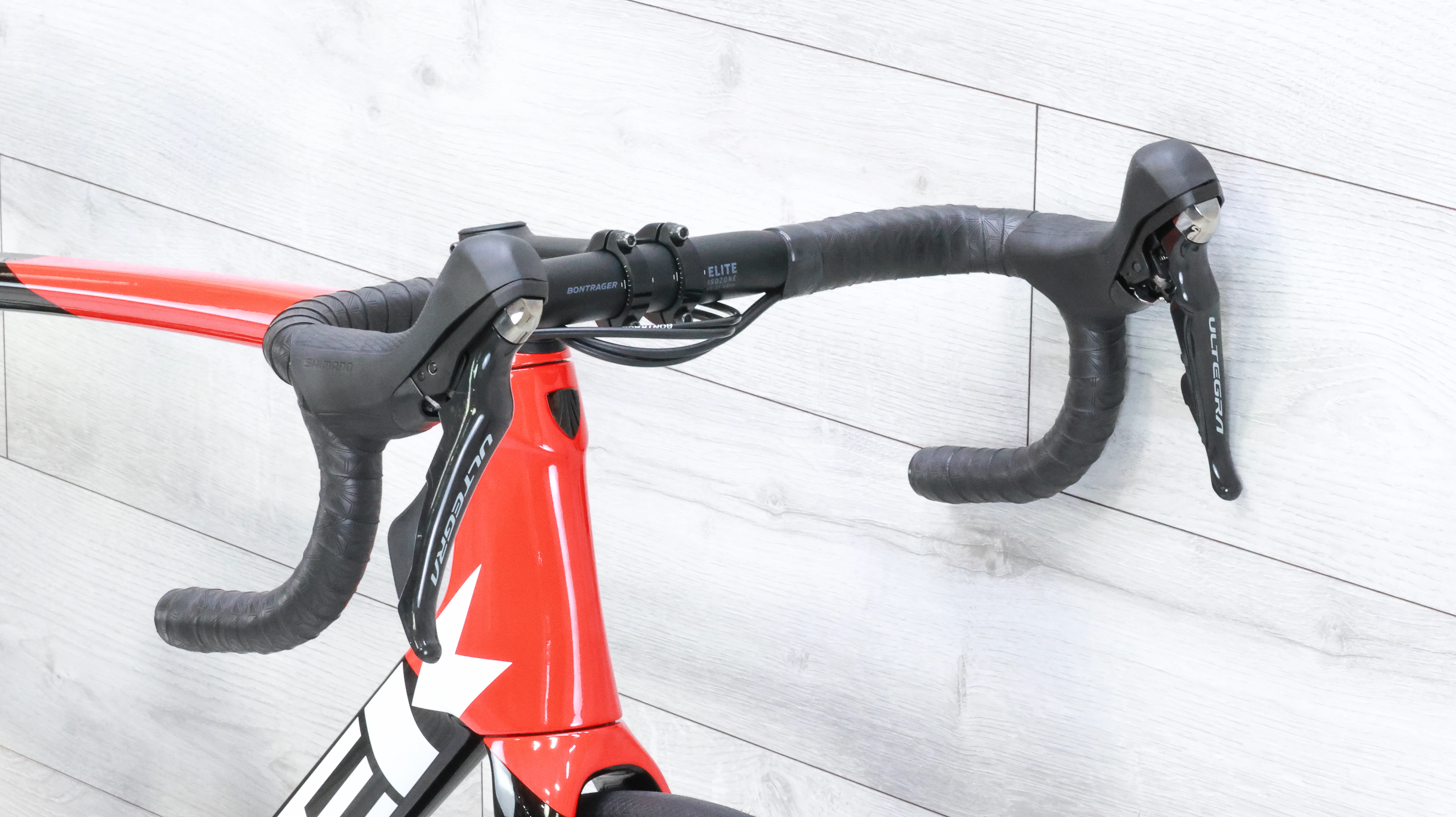Trek Emonda SL 6 Disc Road Bike - 2022, 60cm - Image 10