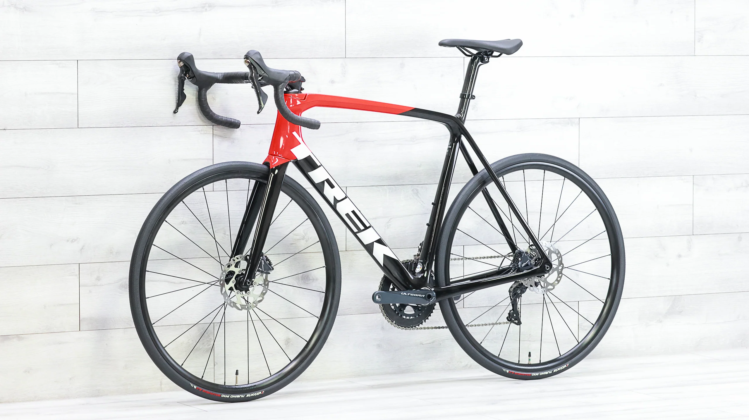 Trek Emonda SL 6 Disc Road Bike - 2022, 60cm - Image 4