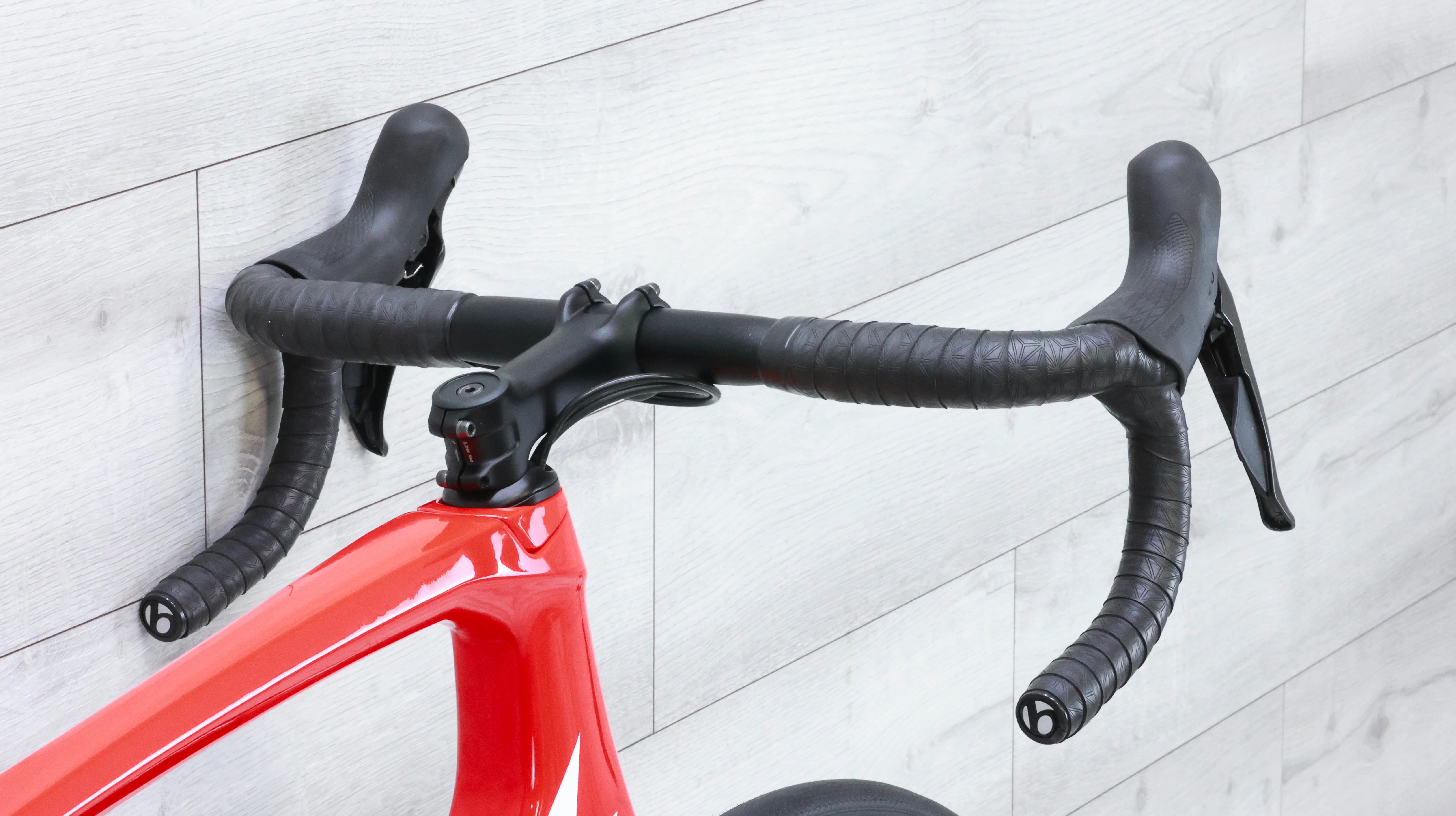 Trek Emonda SL 6 Disc Road Bike - 2022, 60cm - Image 8