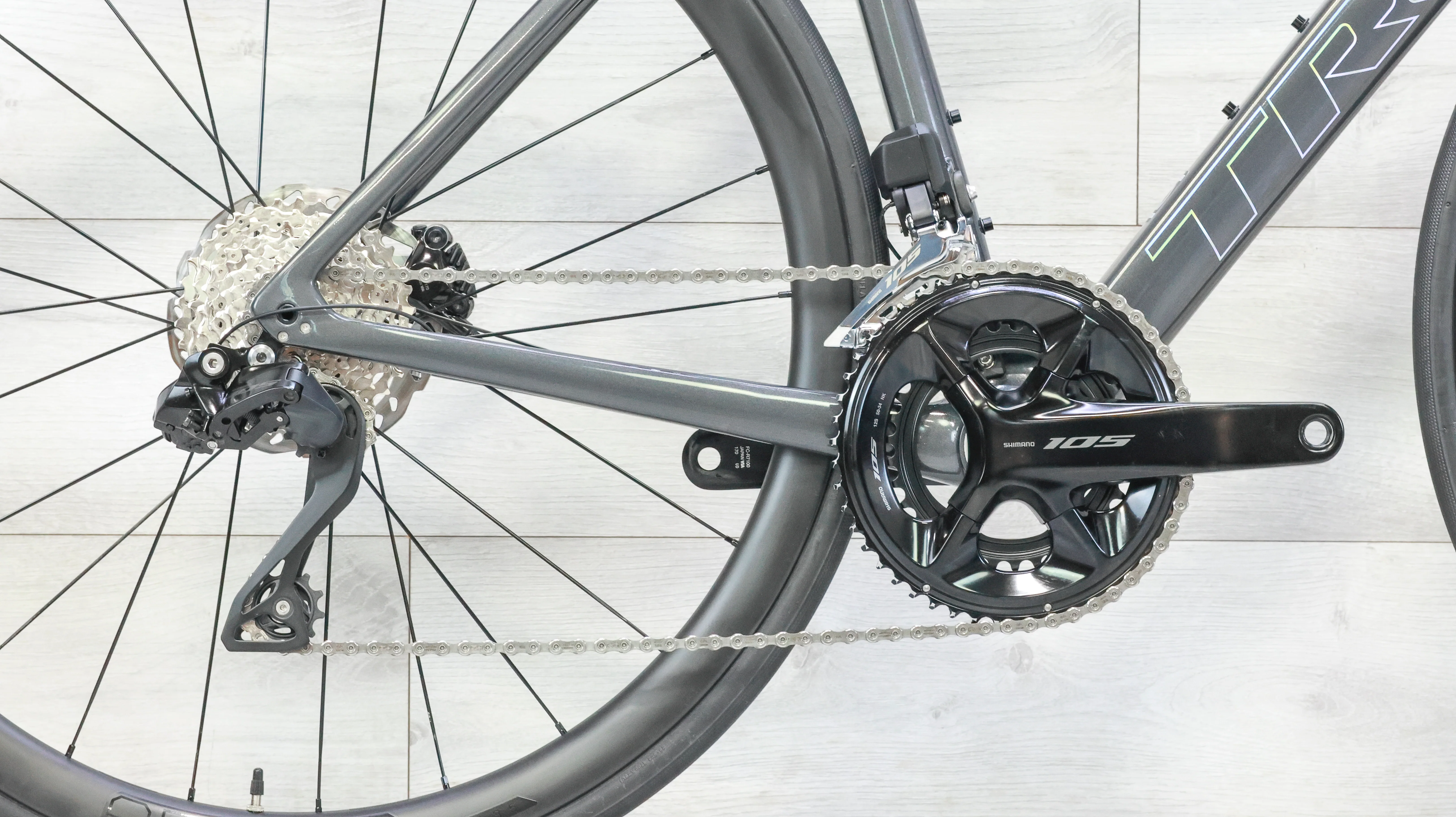 Trek Emonda SL 6 Pro Di2 Road Bike - 2023, 52cm - Image 5