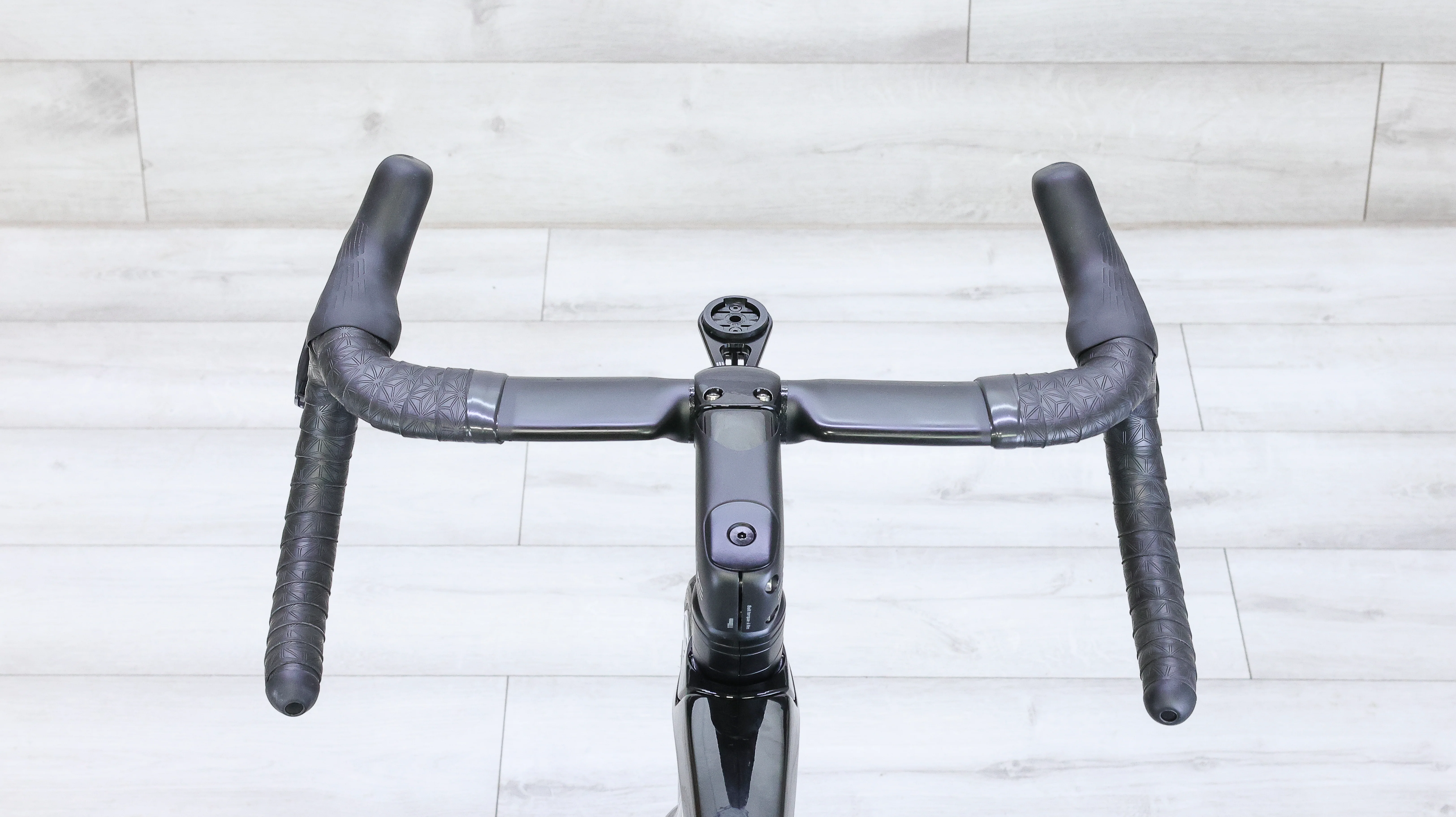 Trek Emonda SLR 7 Ultegra Di2 Road Bike - 2022, 56cm - Image 13