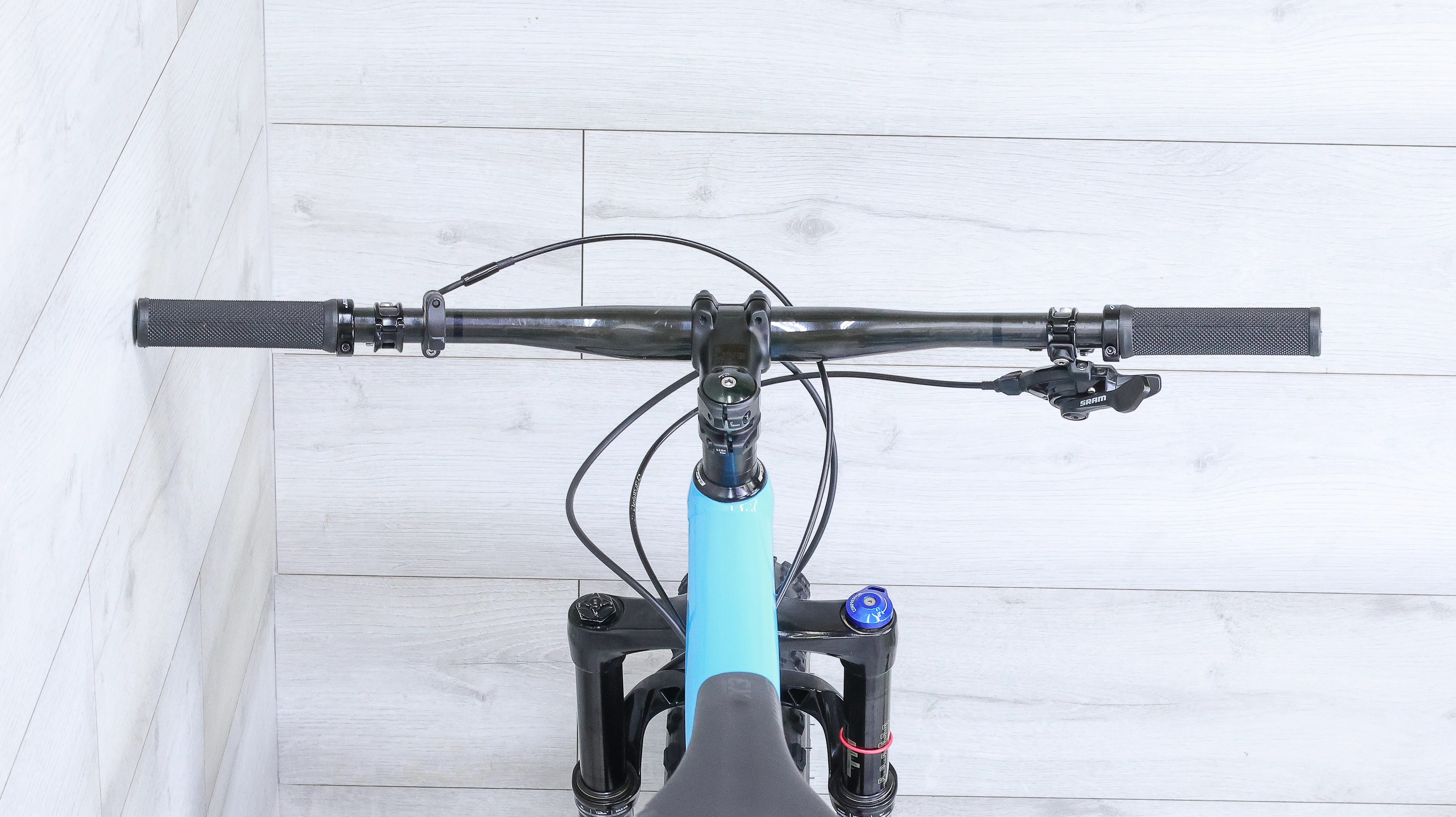 Trek Farley EX 8 Fat Mountain Bike - 2018, Large - Image 13