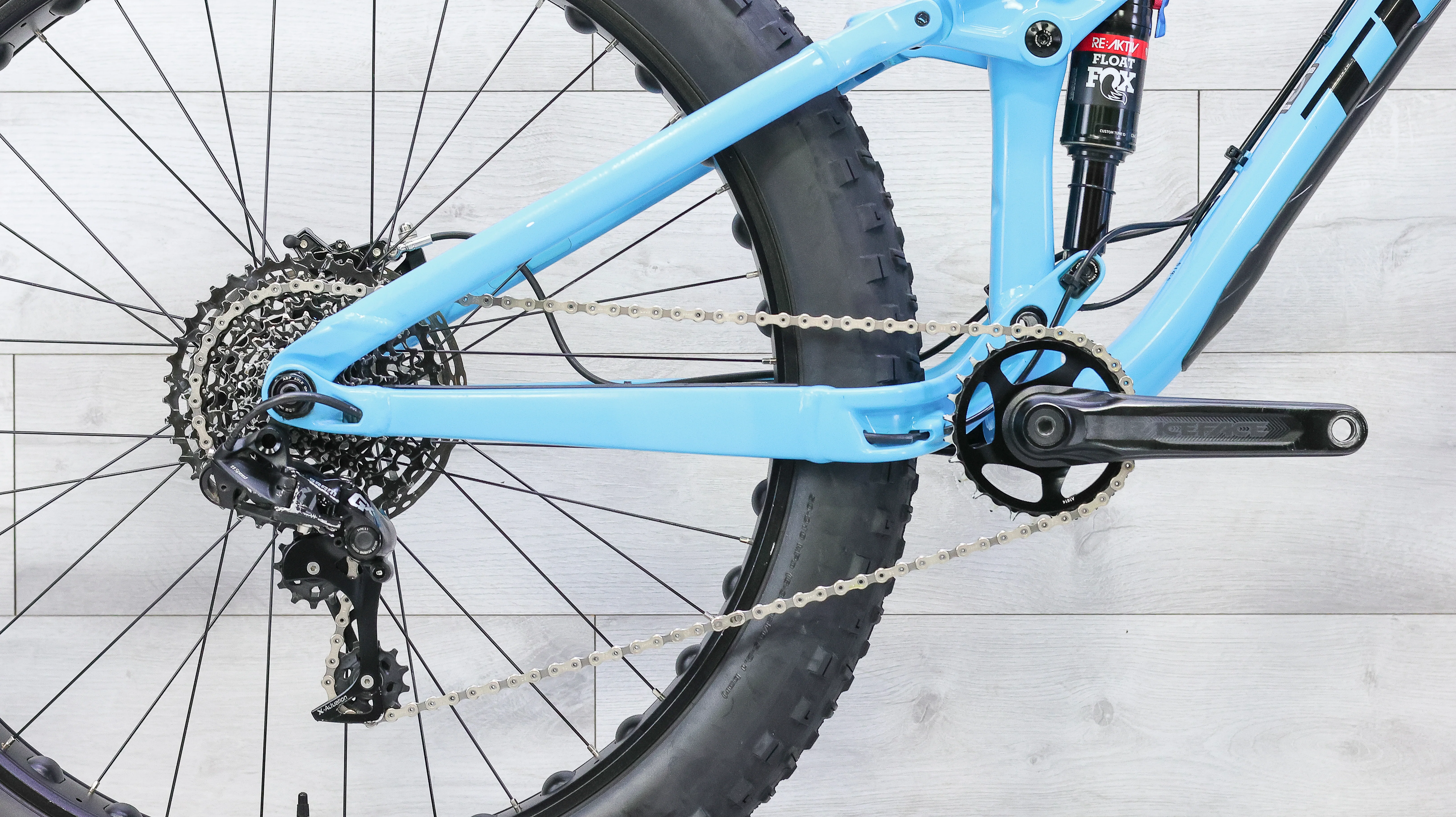 Trek Farley EX 8 Fat Mountain Bike - 2018, Large - Image 5