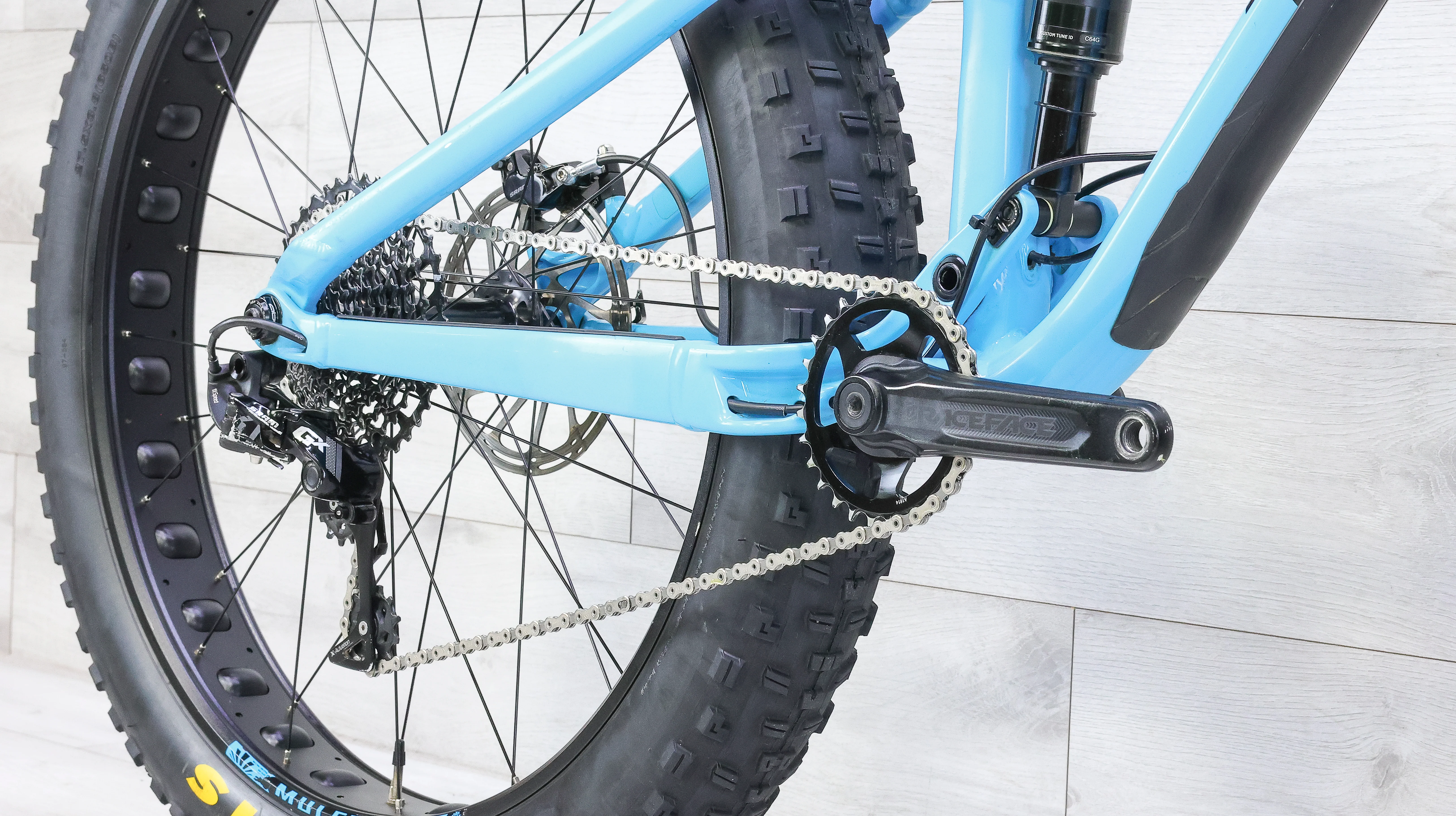Trek Farley EX 8 Fat Mountain Bike - 2018, Large - Image 6