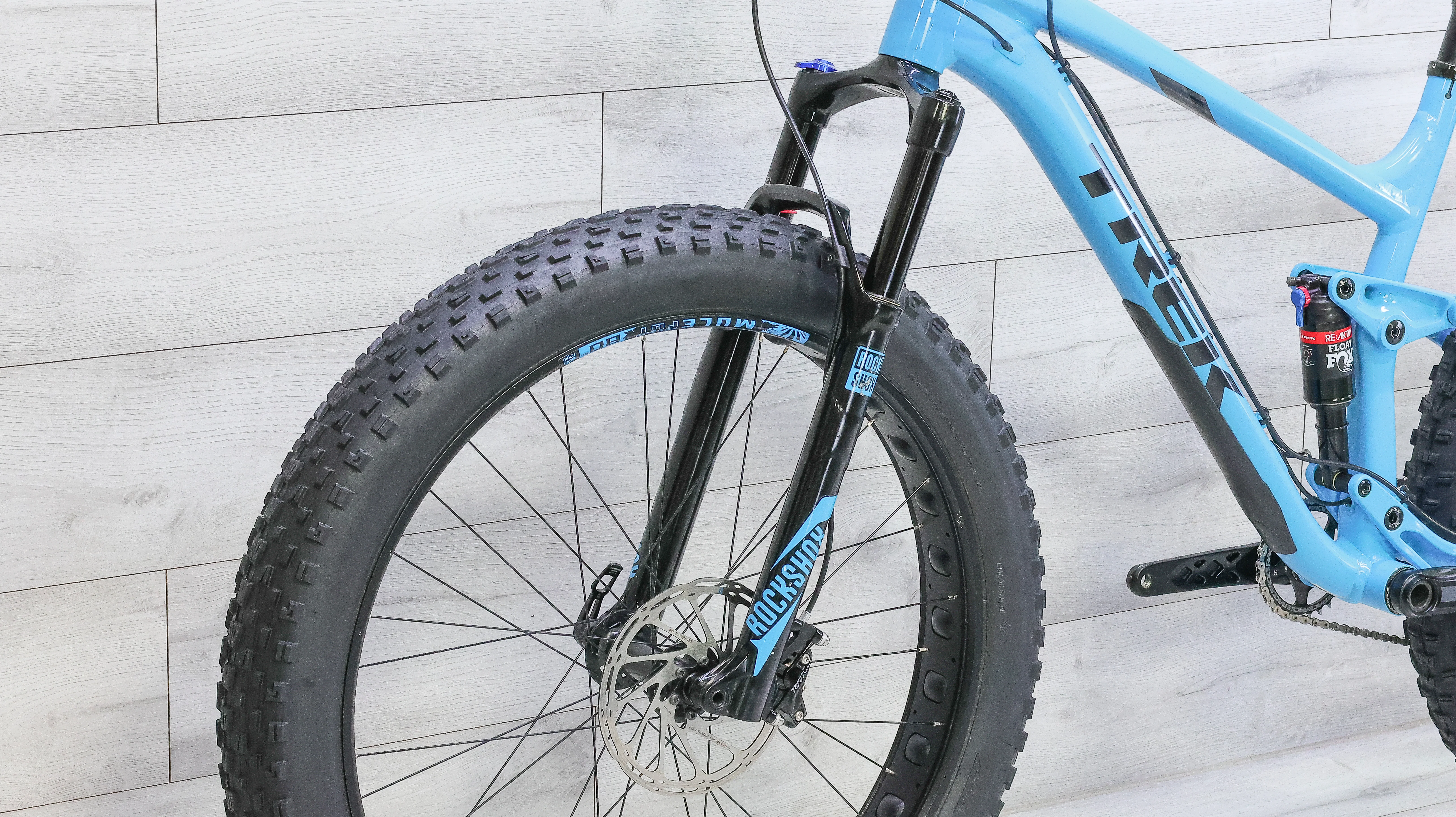 Trek Farley EX 8 Fat Mountain Bike - 2018, Large - Image 9