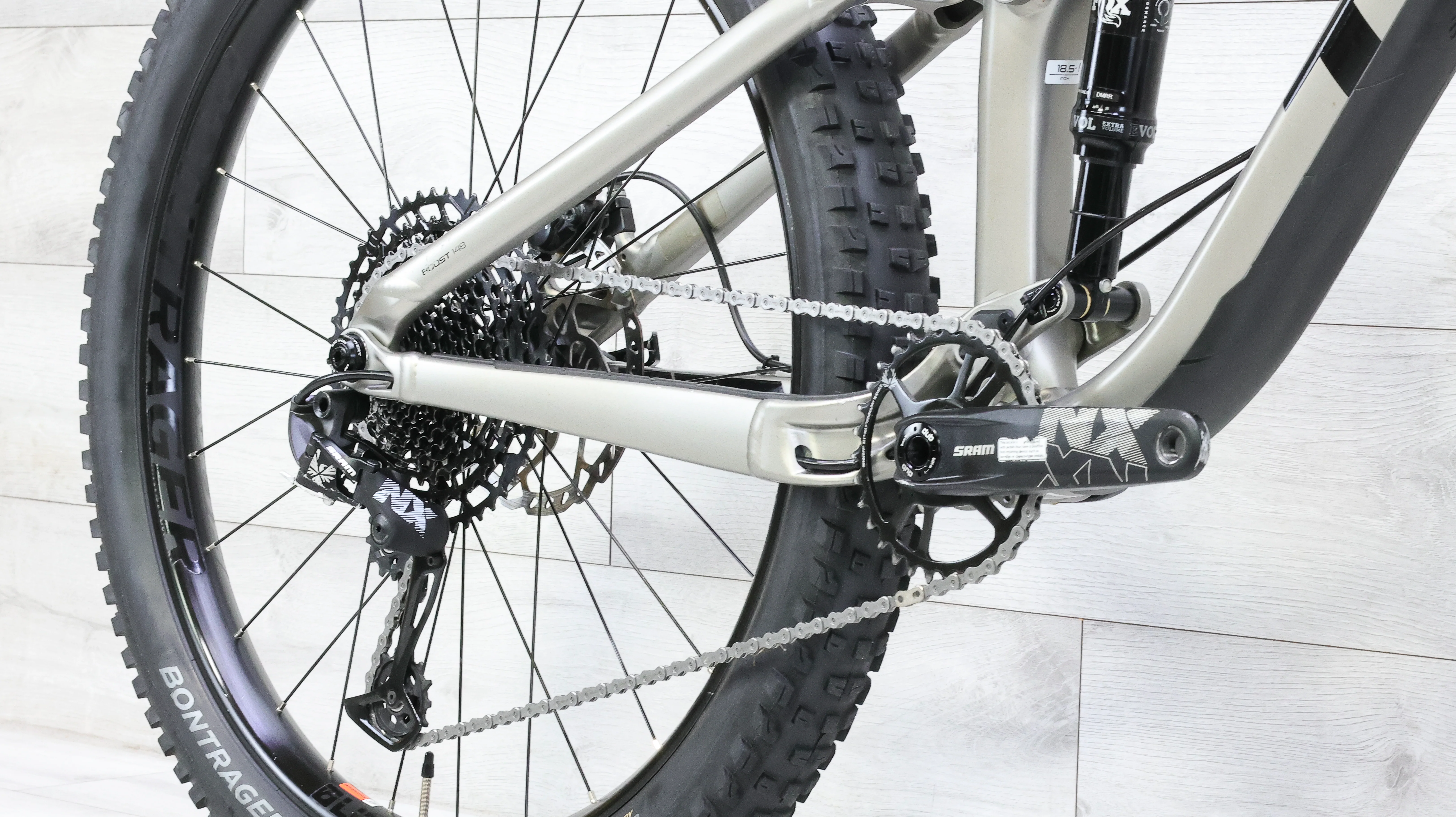 Trek Fuel EX 7 27.5 Mountain Bike - 2019, Med/Large - Image 6