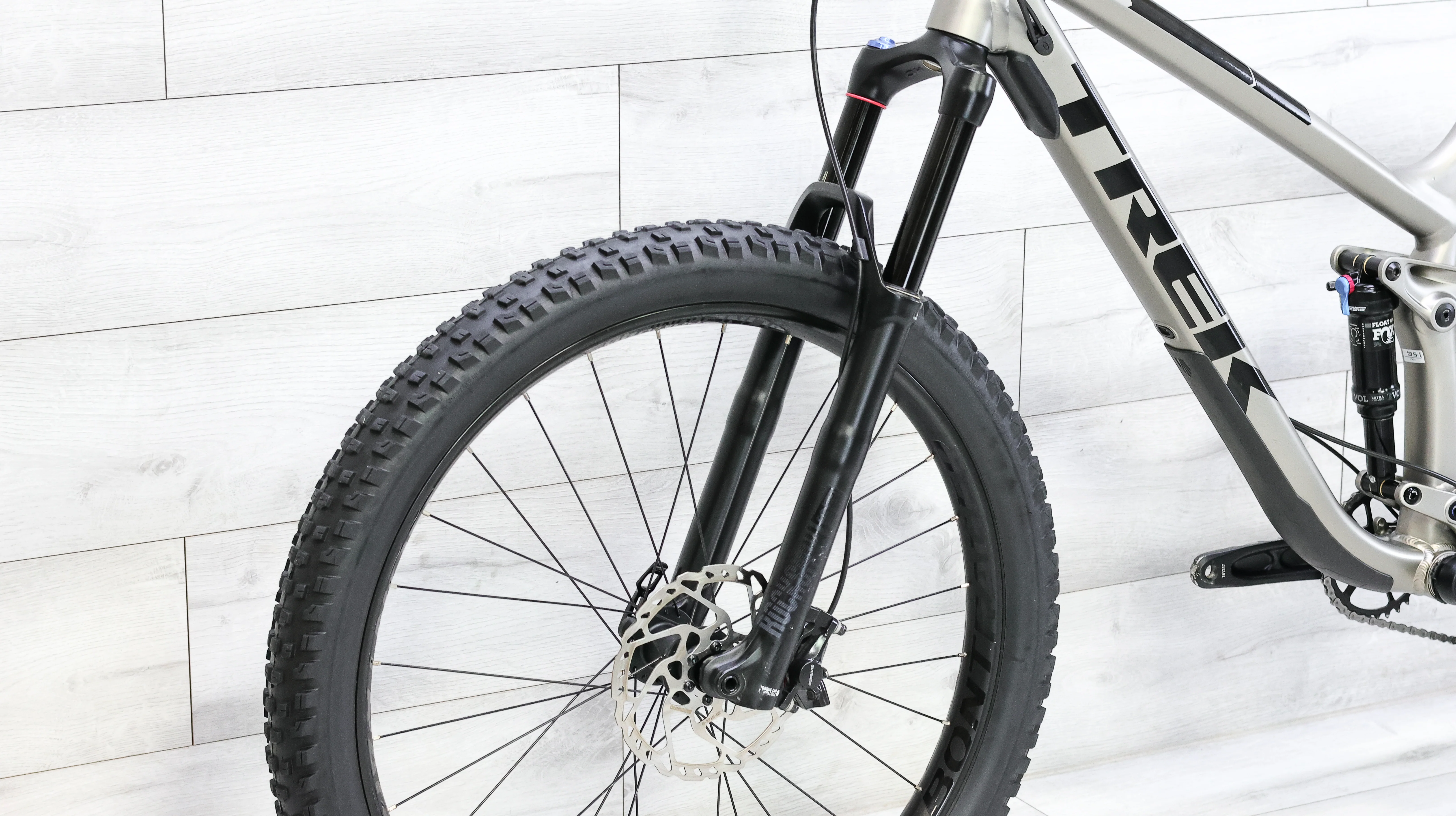 Trek Fuel EX 7 Mountain Bike - 2019, Large - Image 9