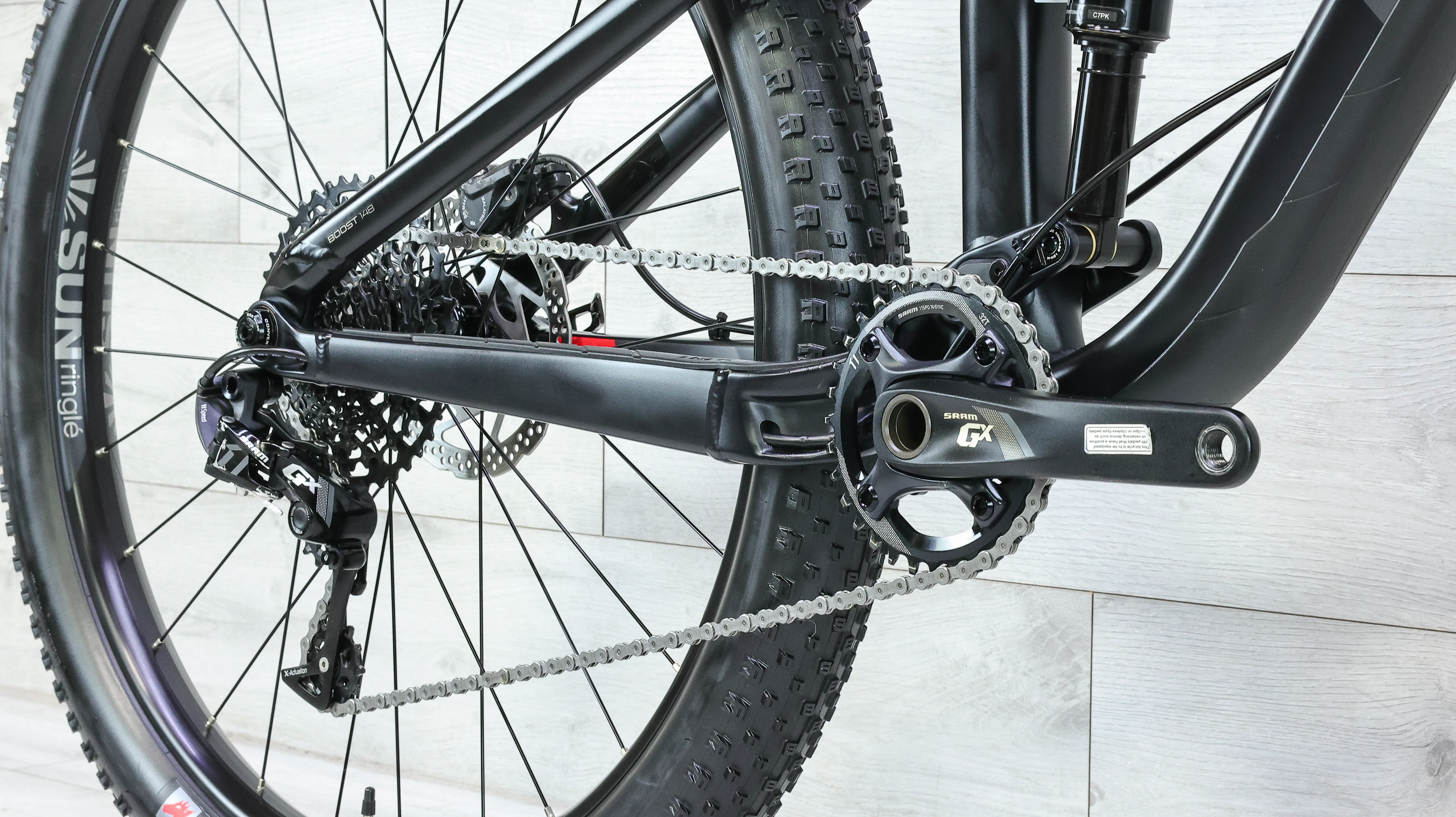 Trek Fuel EX 8 27.5 Plus Mountain Bike - 2017, Medium - Image 6