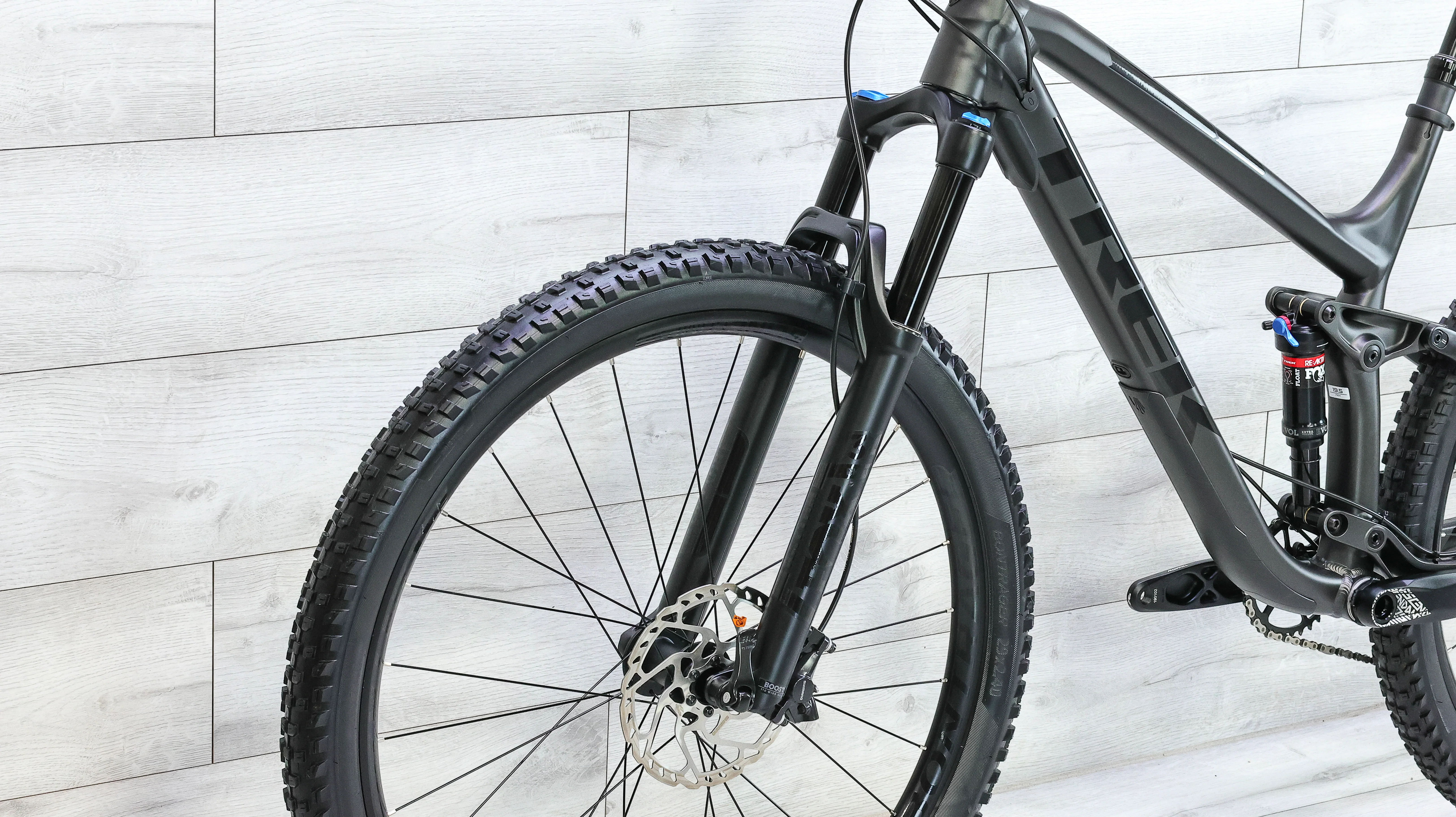 Trek Fuel EX 8 Mountain Bike - 2019, Large - Image 9
