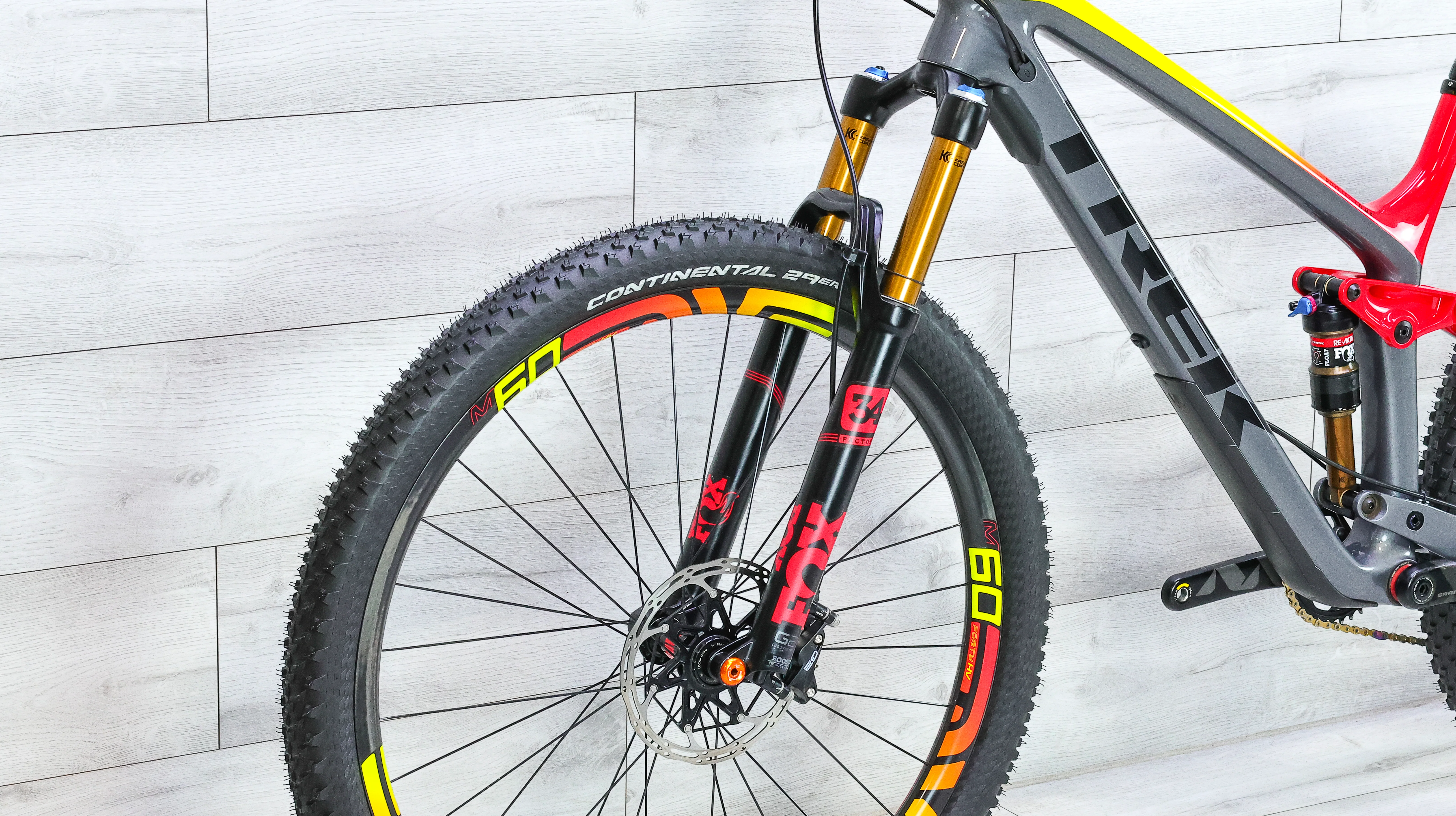 Trek Fuel EX 9.9 Project One Mountain Bike - 2018, Large - Image 9
