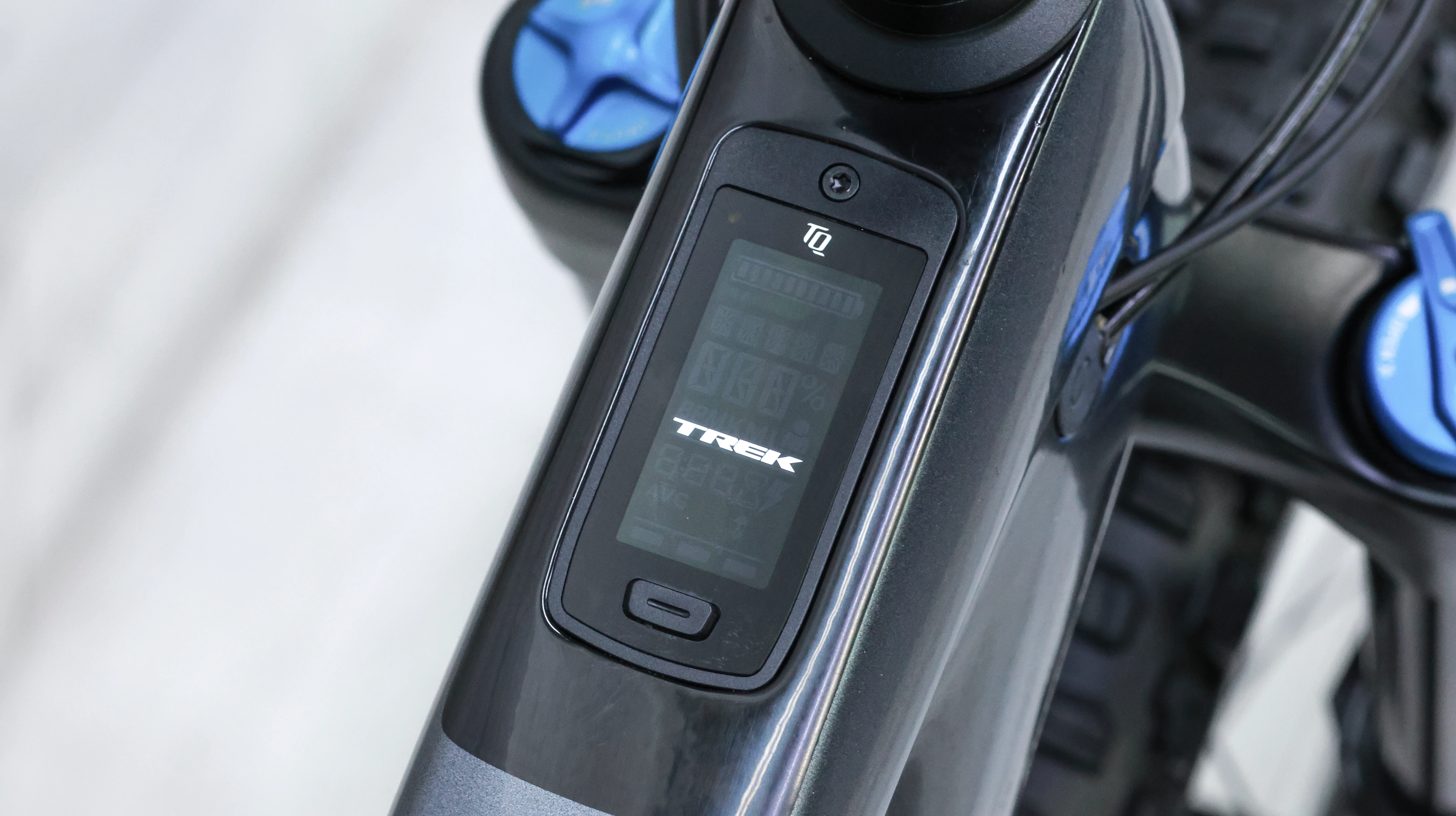 Trek Fuel EXe 9.7 Mountain E-Bike - 2023, Medium - Image 14