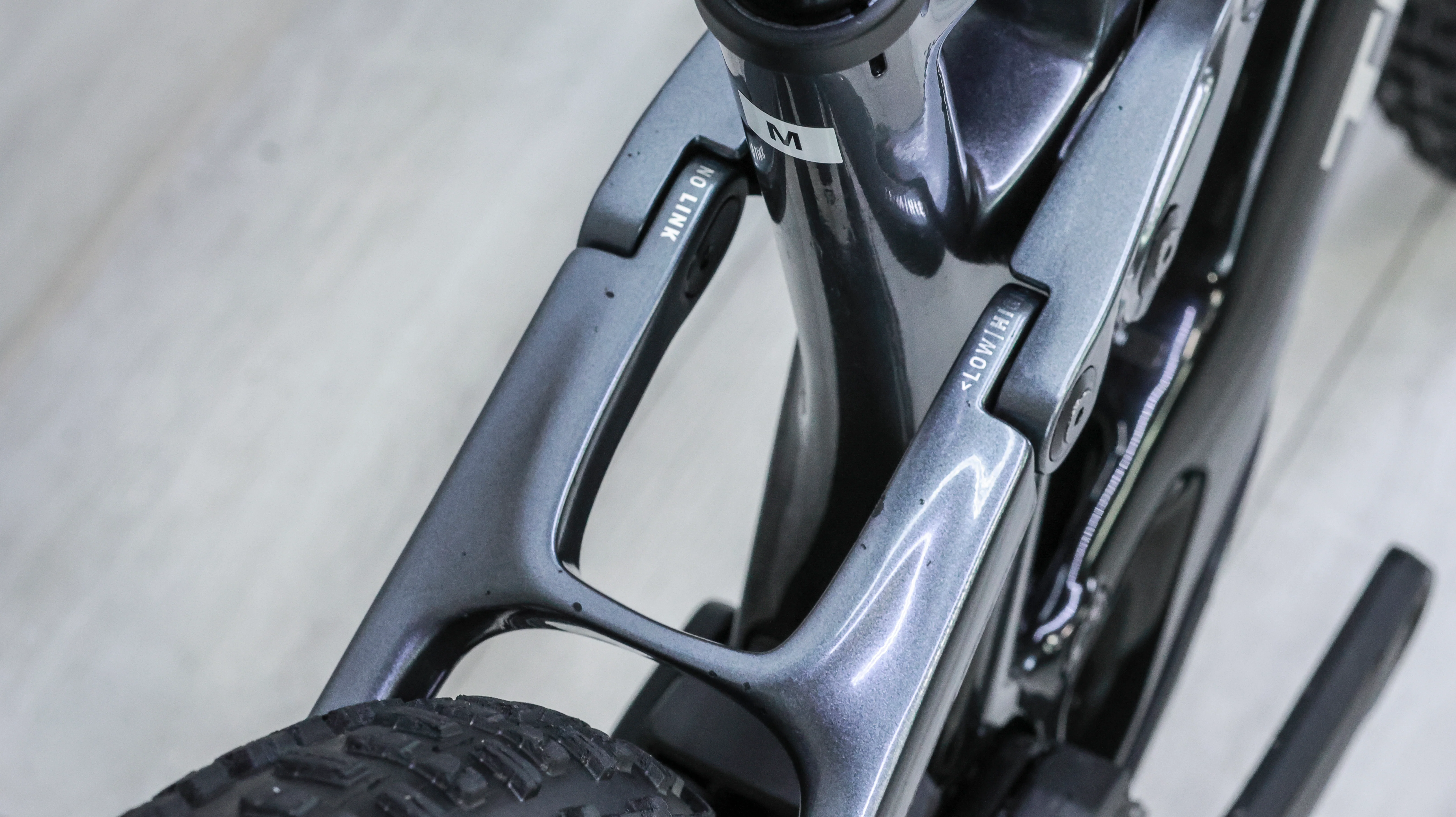 Trek Fuel EXe 9.7 Mountain E-Bike - 2023, Medium - Image 16