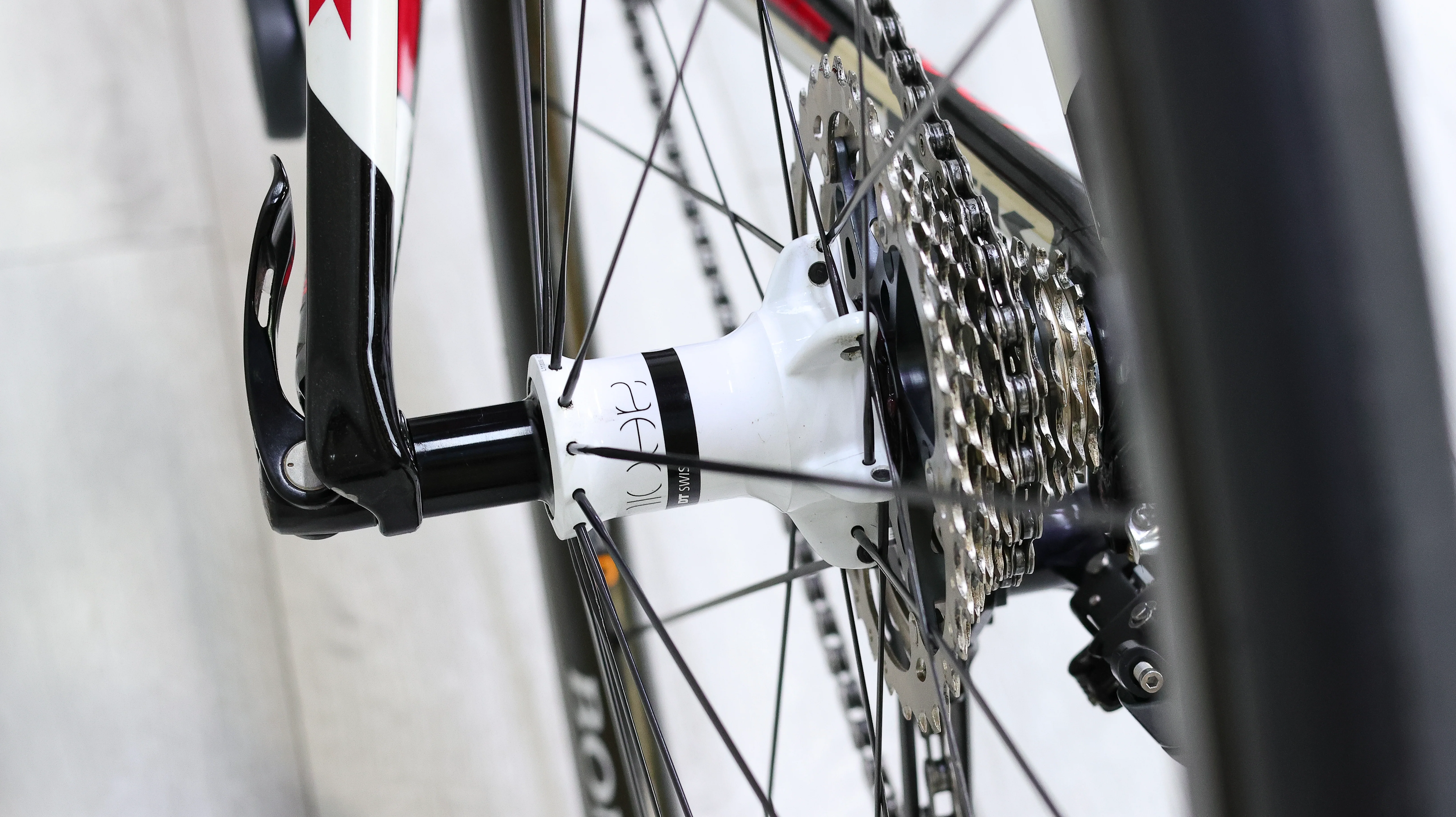 Trek Madone 6.2 H2 Ultegra Di2 Road Bike - 2012, 58cm - Image 16
