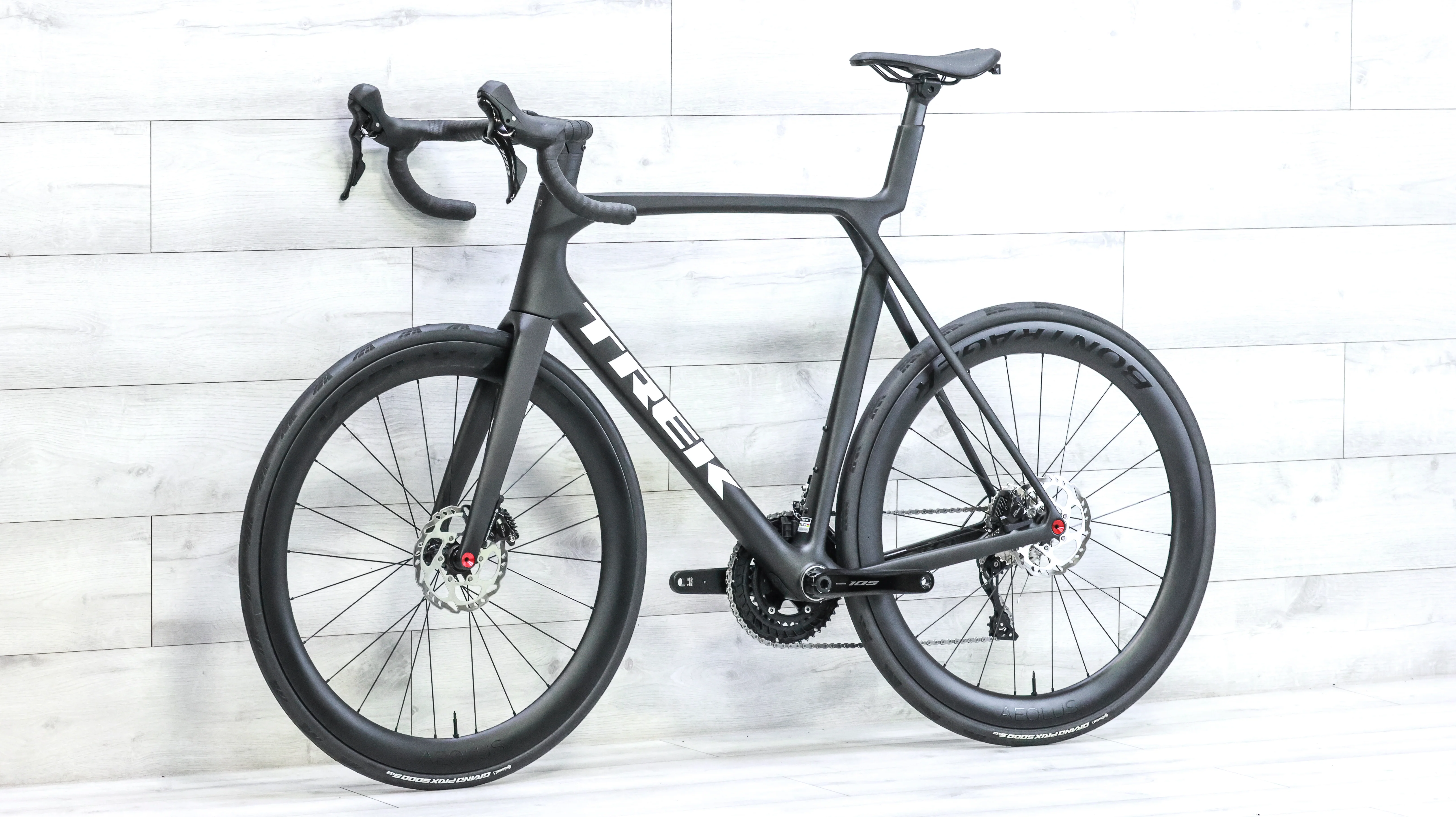 Trek Madone SL 5 Gen 8 Road Bike - 2025, X-Large - Image 4