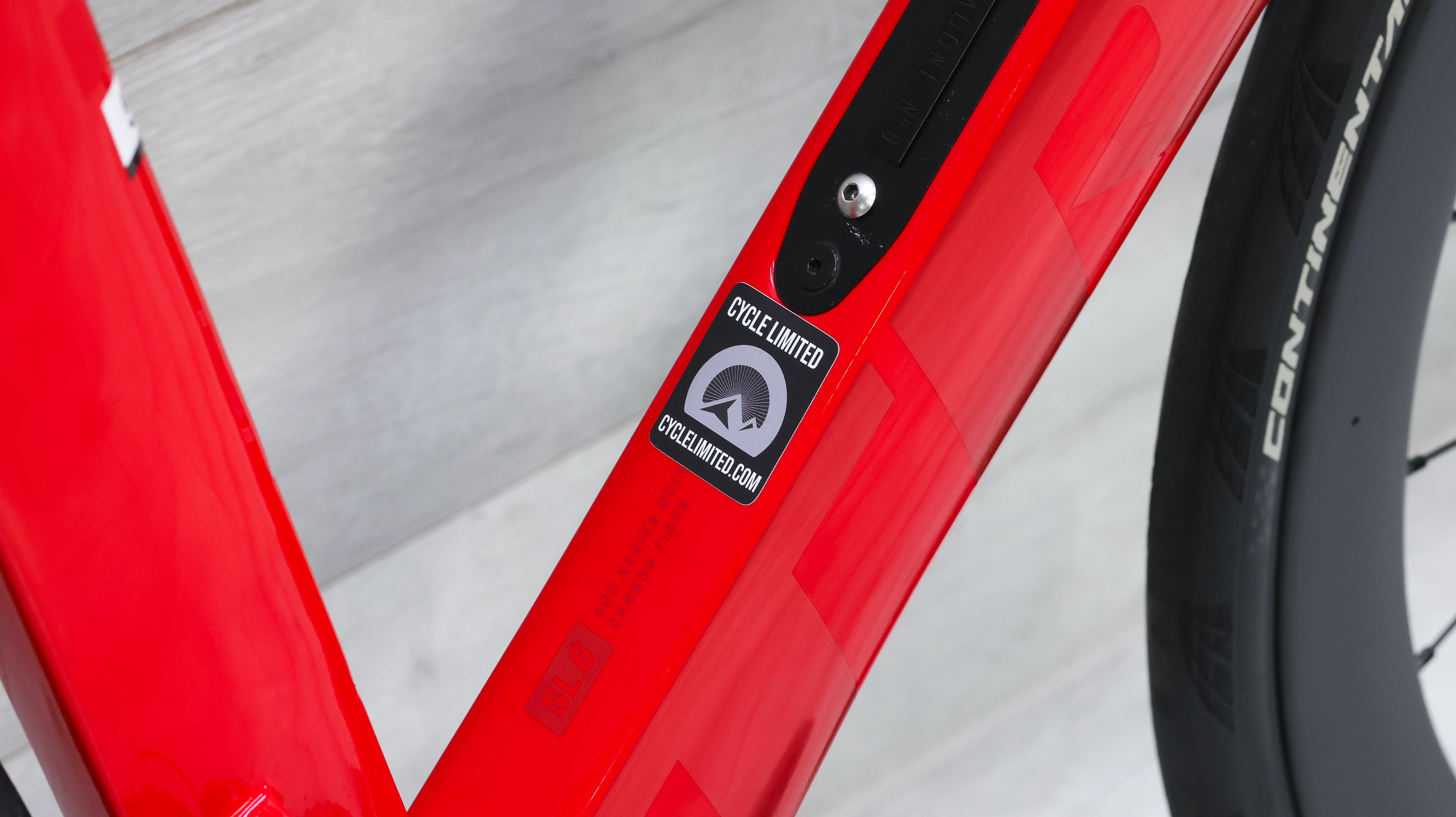 Trek Madone SL 6 Road Bike - 2022, 54cm - Image 3