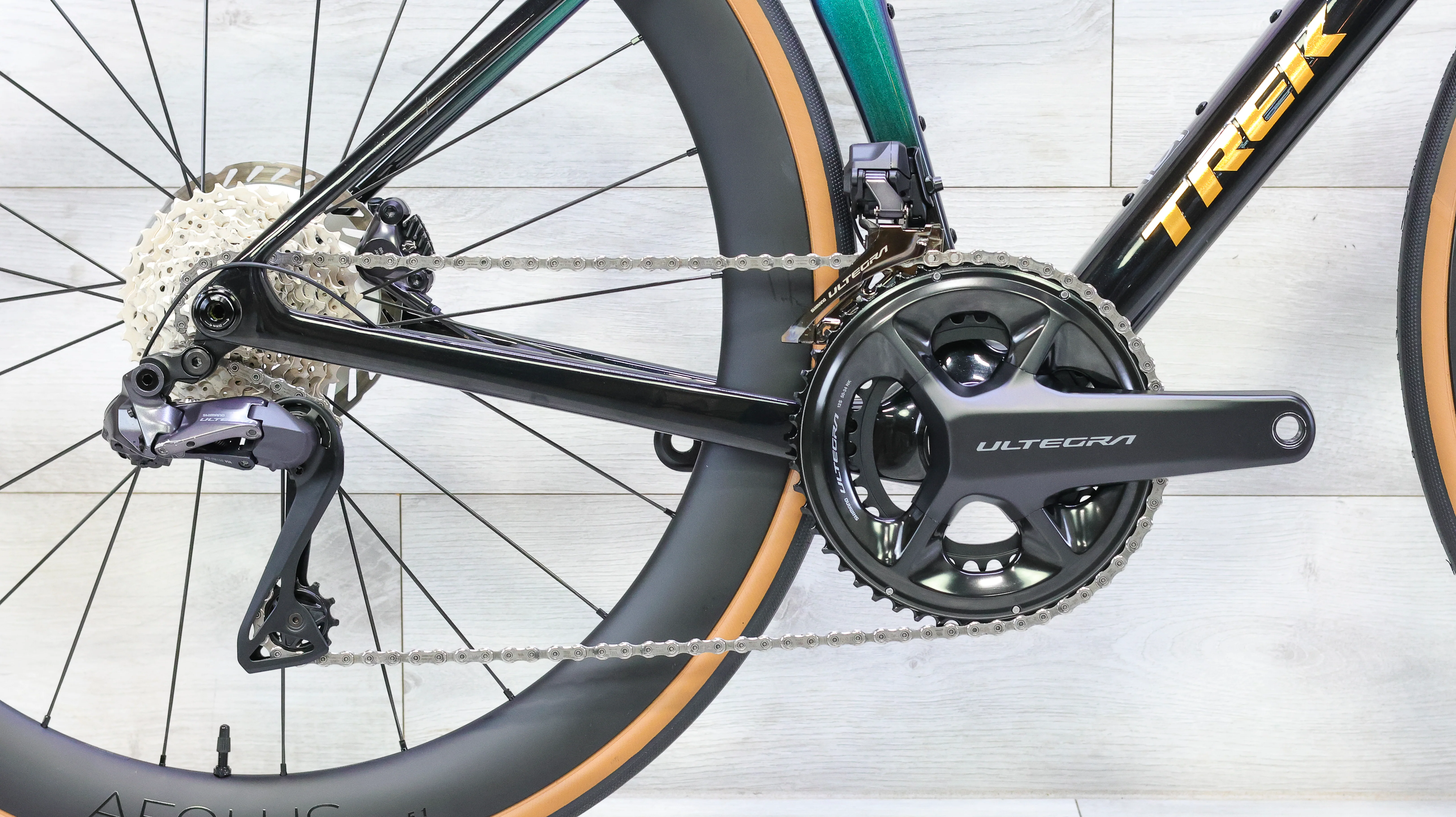Trek Madone SL 7 Gen 8 Road Bike - 2025, Small - Image 5