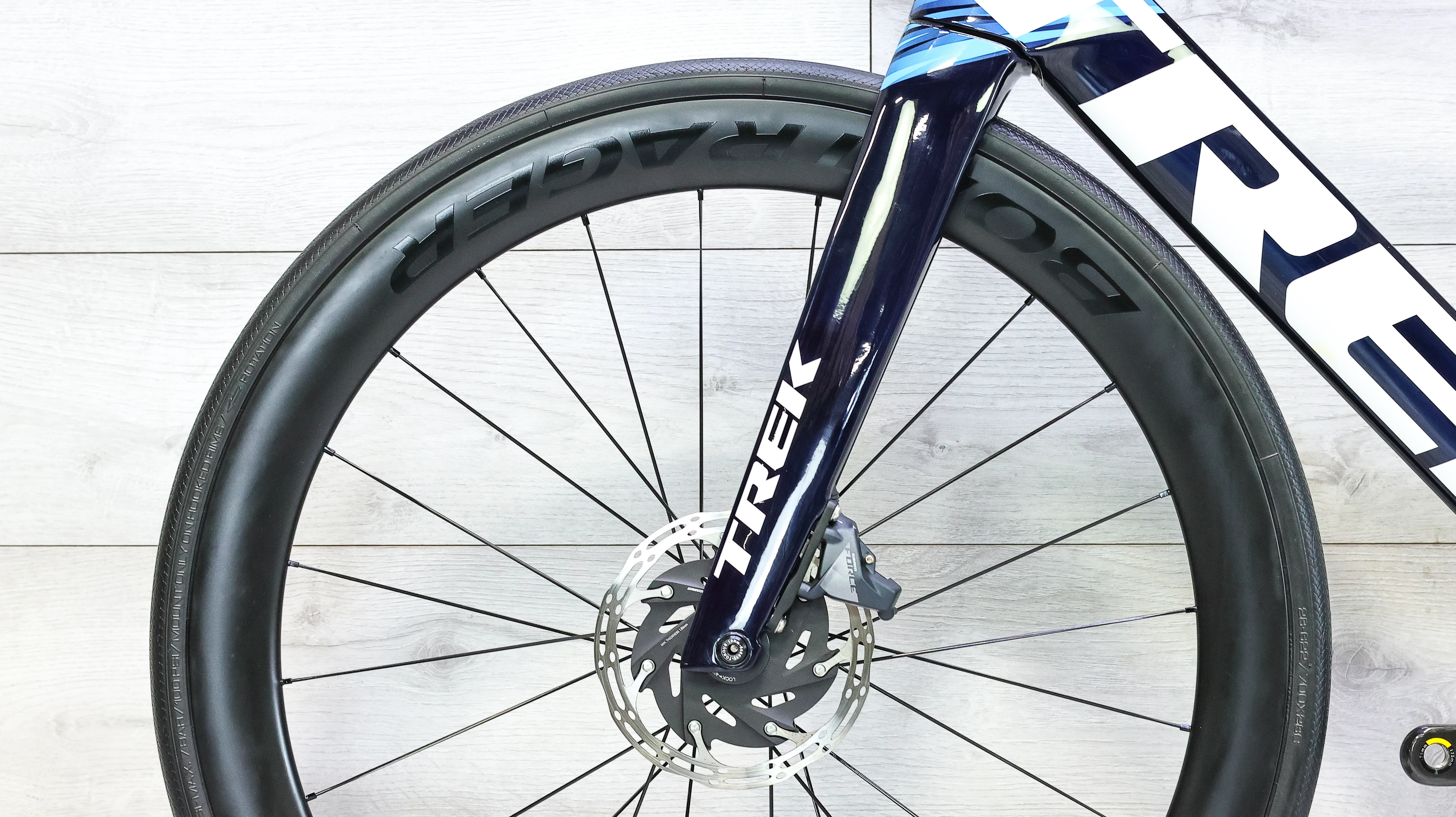 Trek Madone SLR 7 eTap Gen 6 Road Bike - 2021, 58cm - Image 14