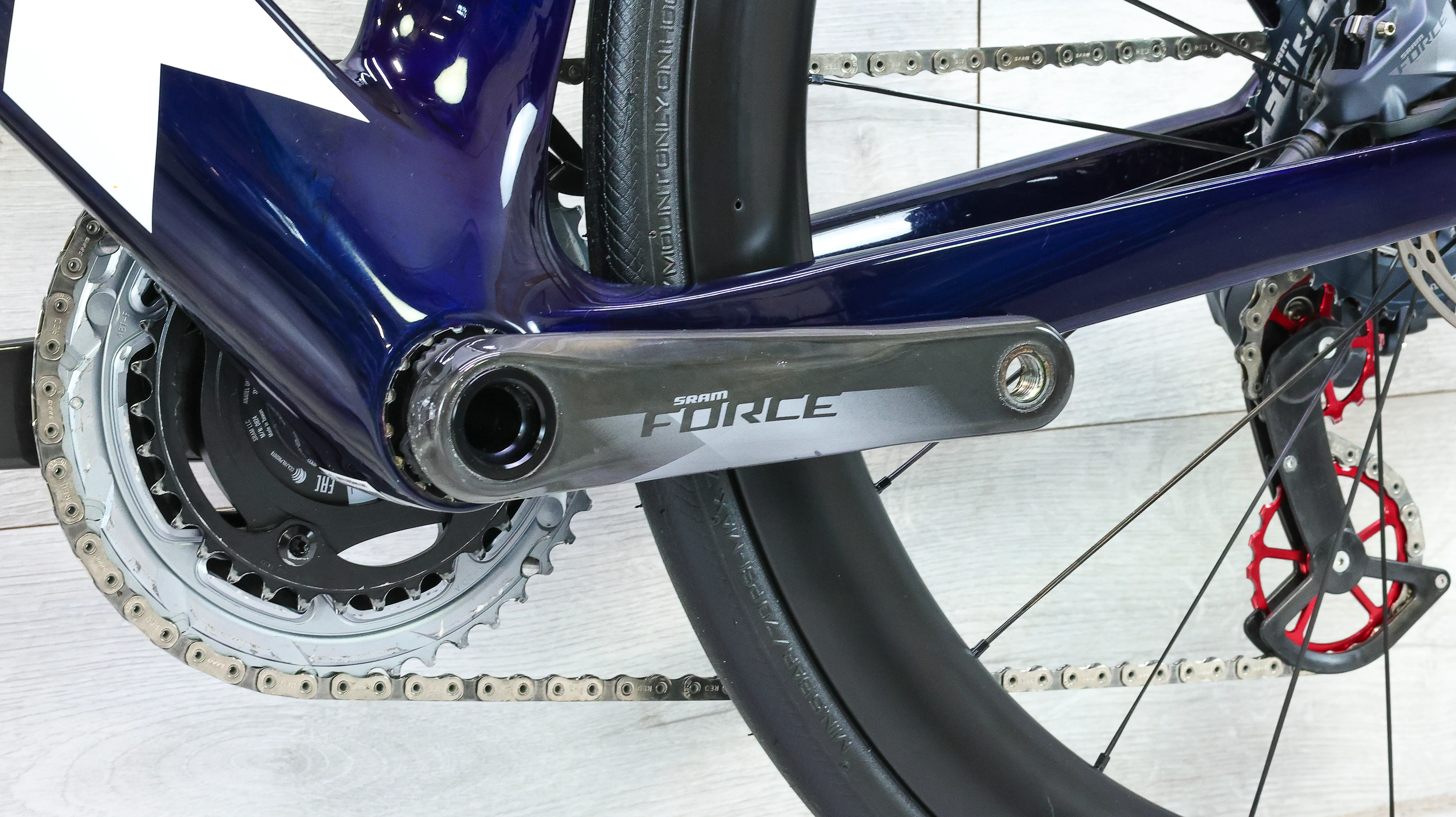 Trek Madone SLR 7 eTap Gen 6 Road Bike - 2021, 58cm - Image 7