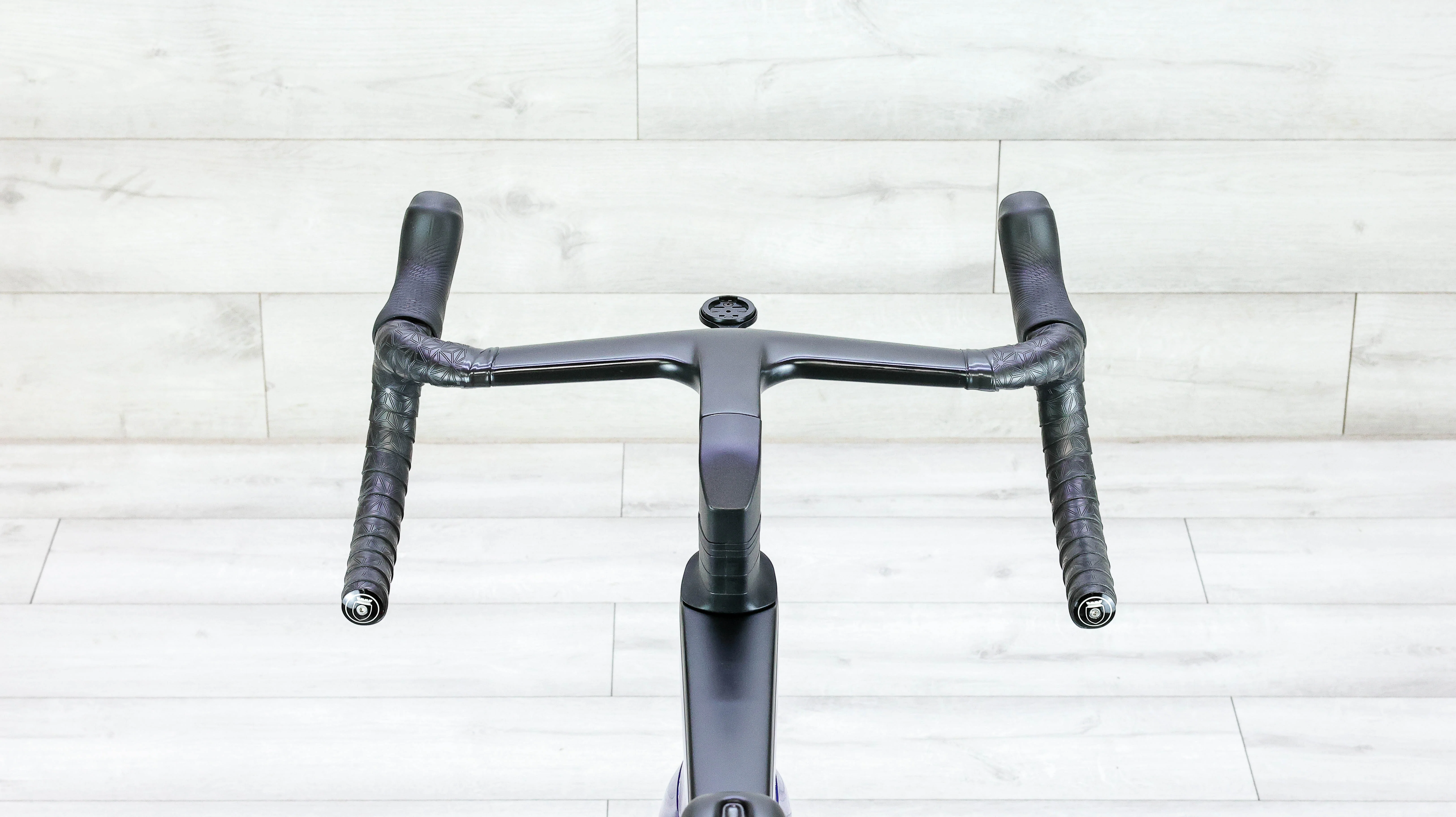 Trek Madone SLR 9 AXS Gen 7 Project One Road Bike - 2024, 60cm - Image 13