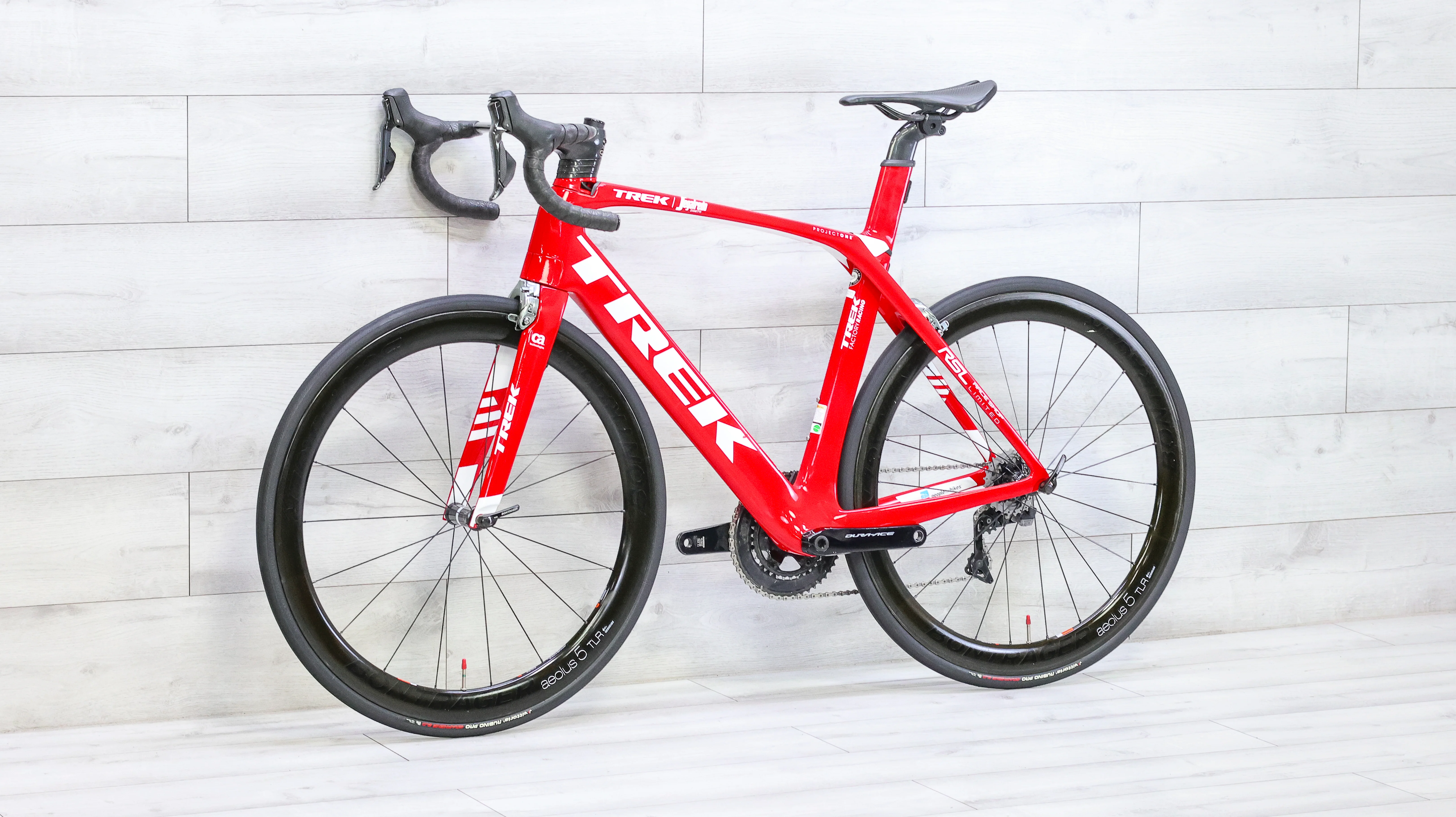 Trek Madone SLR 9 Road Bike - 2019, 56cm - Image 4