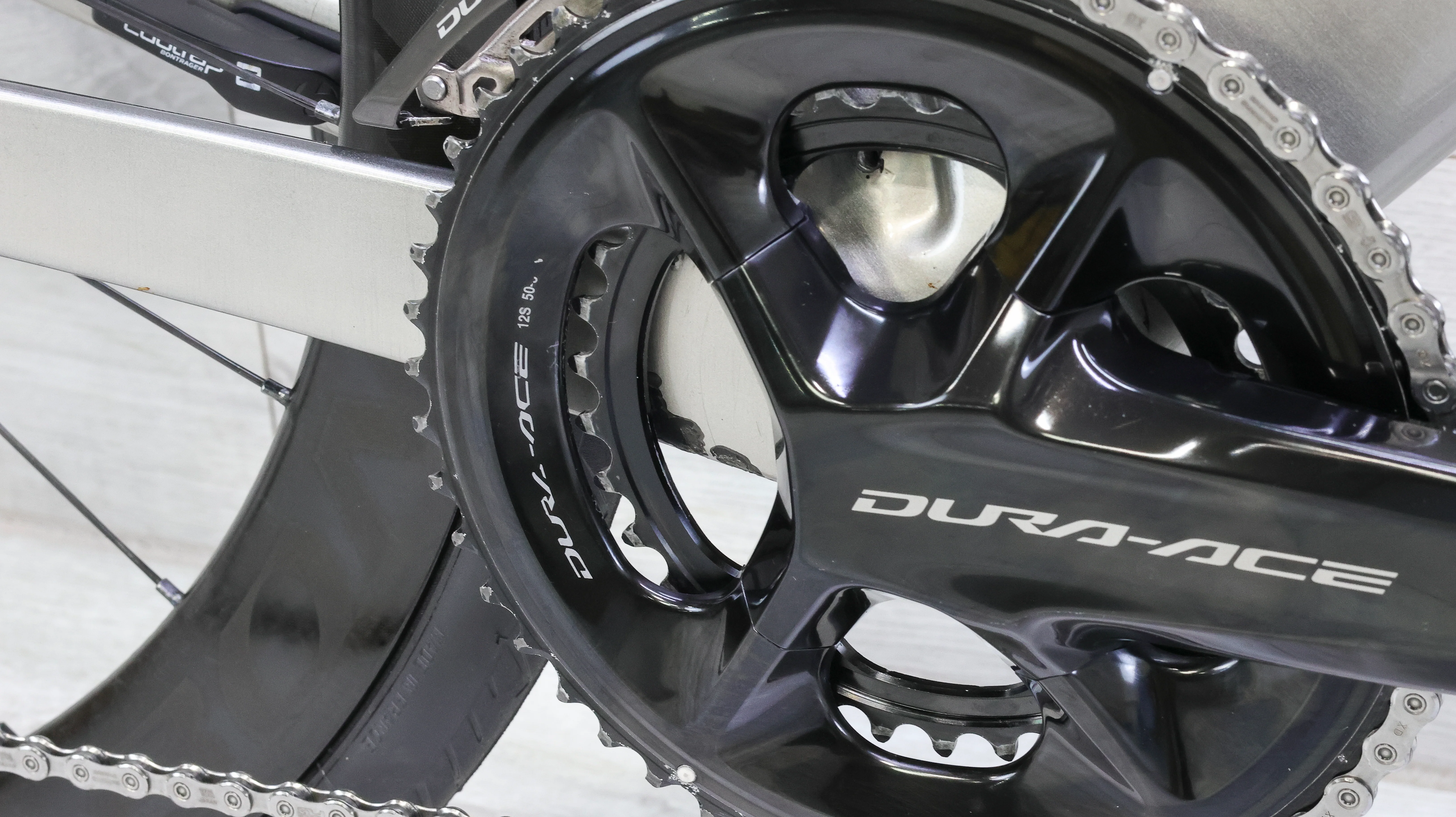 Trek Madone SLR Disc Dura-Ace Di2 Road Bike - 2019, 56cm - Image 16