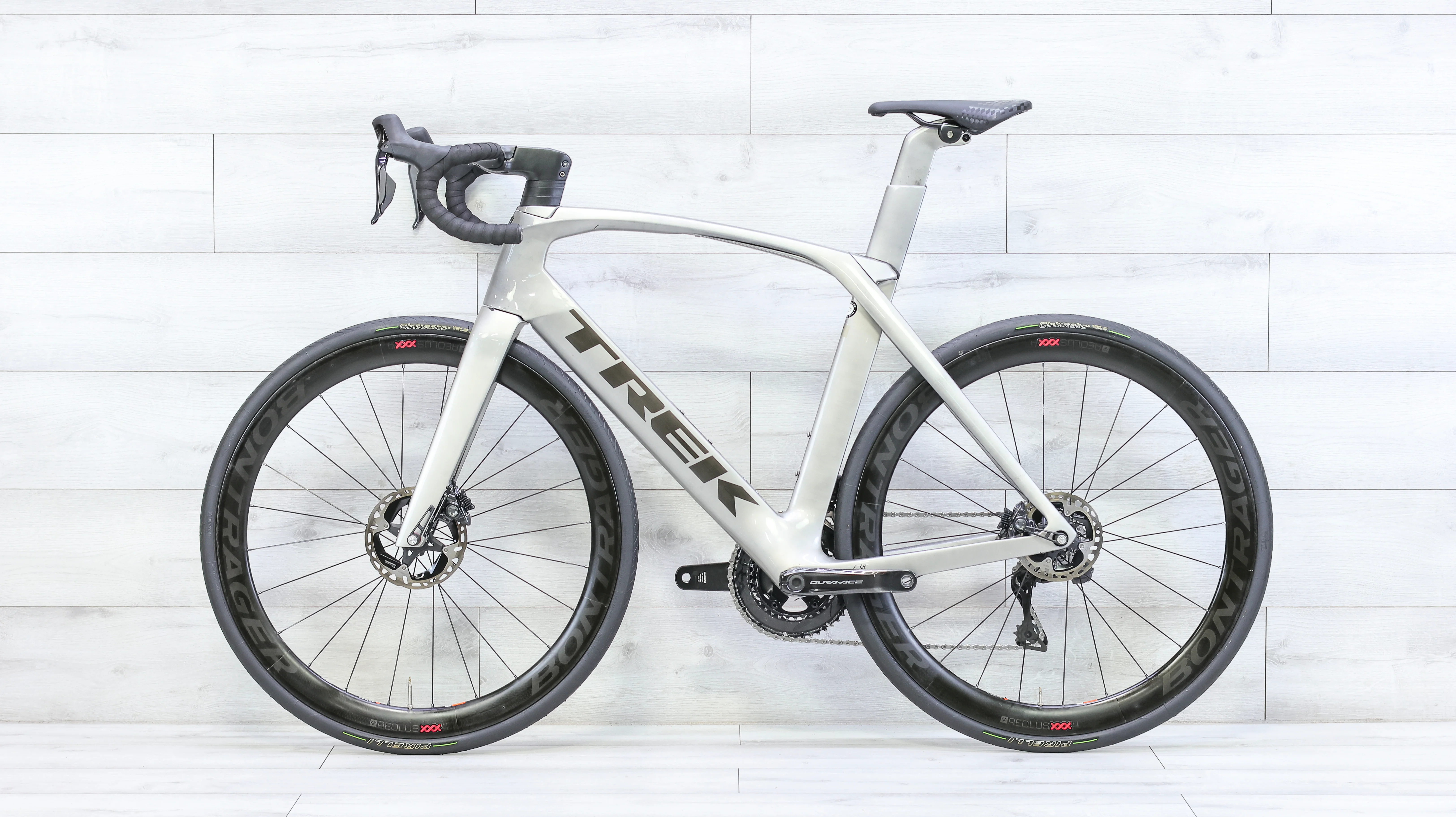 Trek Madone SLR Disc Dura-Ace Di2 Road Bike - 2019, 56cm - Image 2